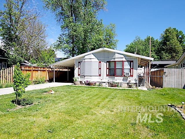 1386 W 3rd Street Property Photo 2
