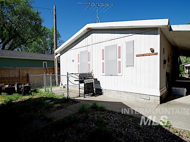 1386 W 3rd Street Property Photo 5