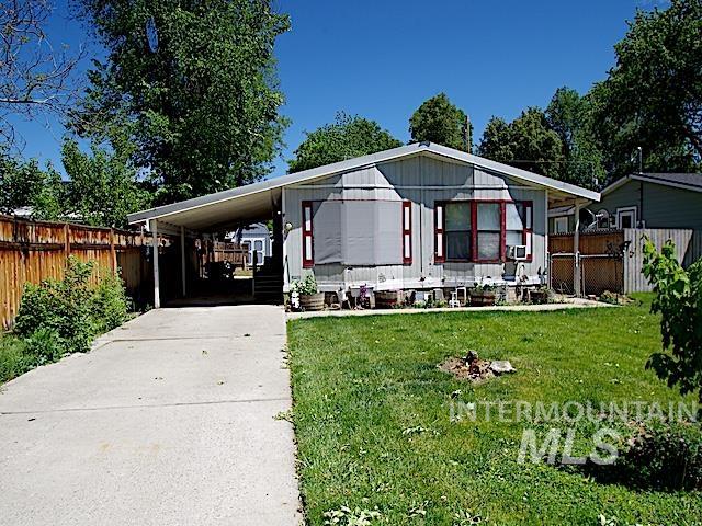 1386 W 3rd Street Property Photo 20