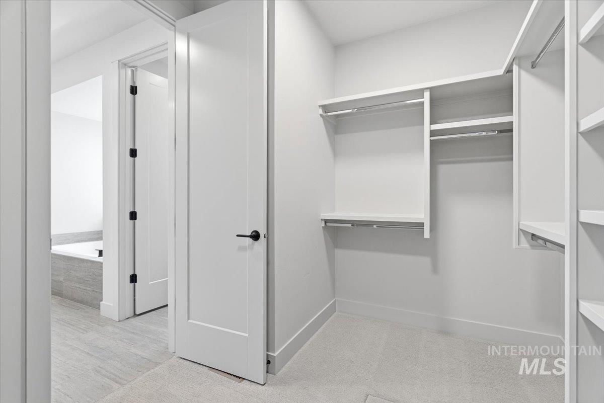 2604 E Tenzing Dr Property Photo 15