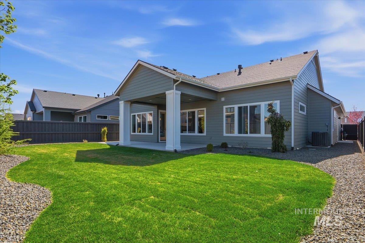 2541 E Tenzing Dr Property Photo 30