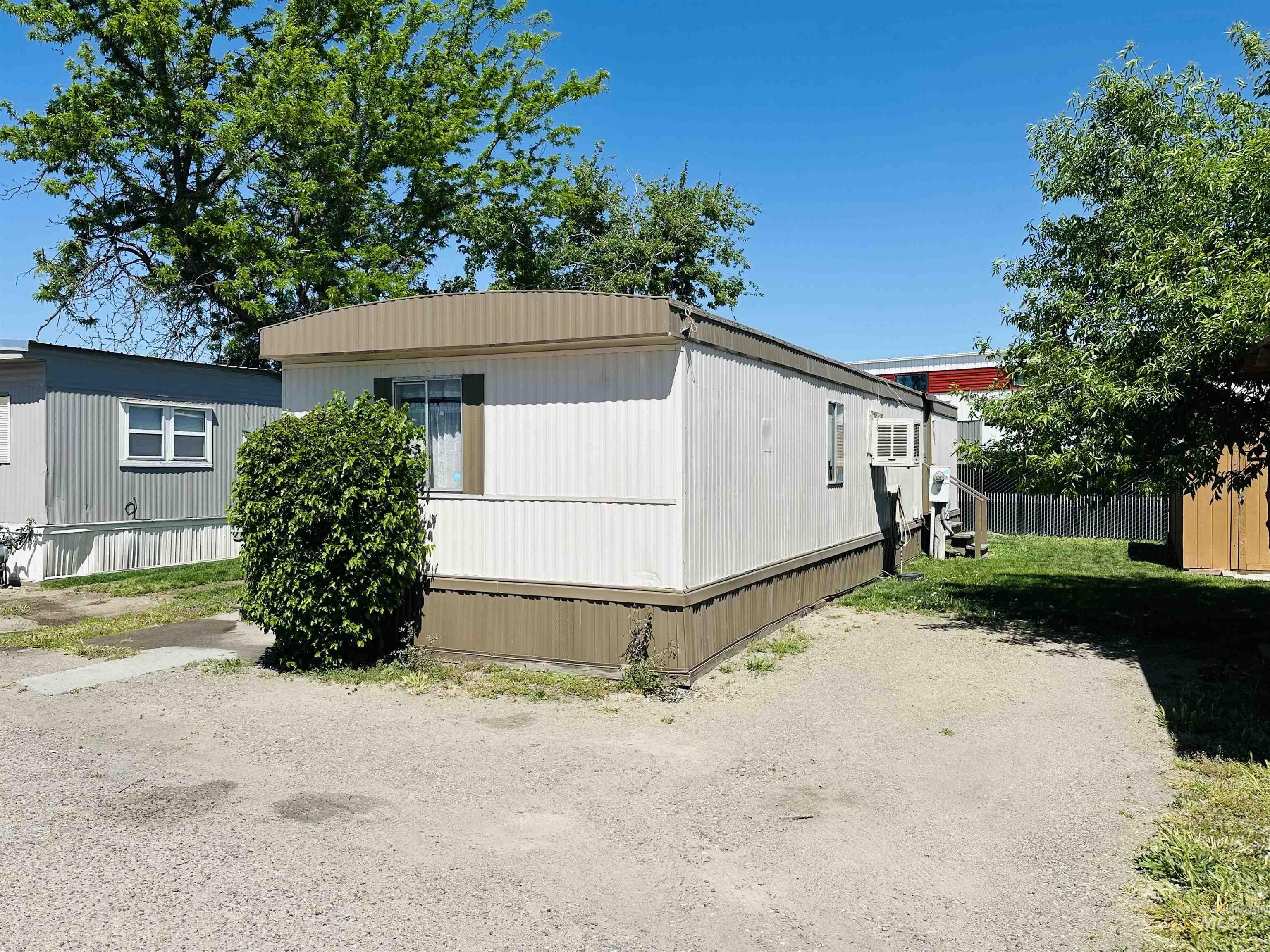 655 Chukar Dr Property Photo 1