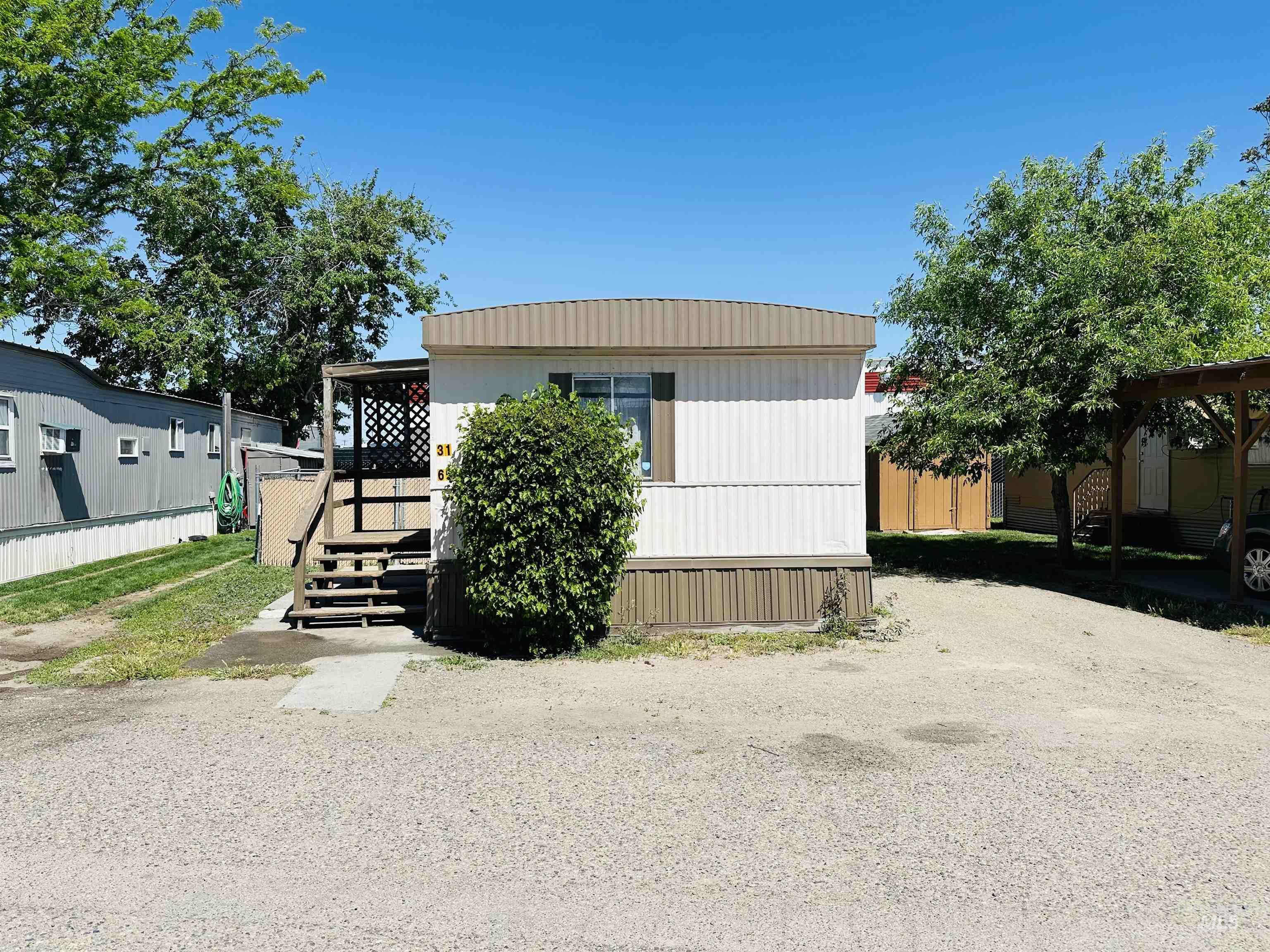 655 Chukar Dr Property Photo 2