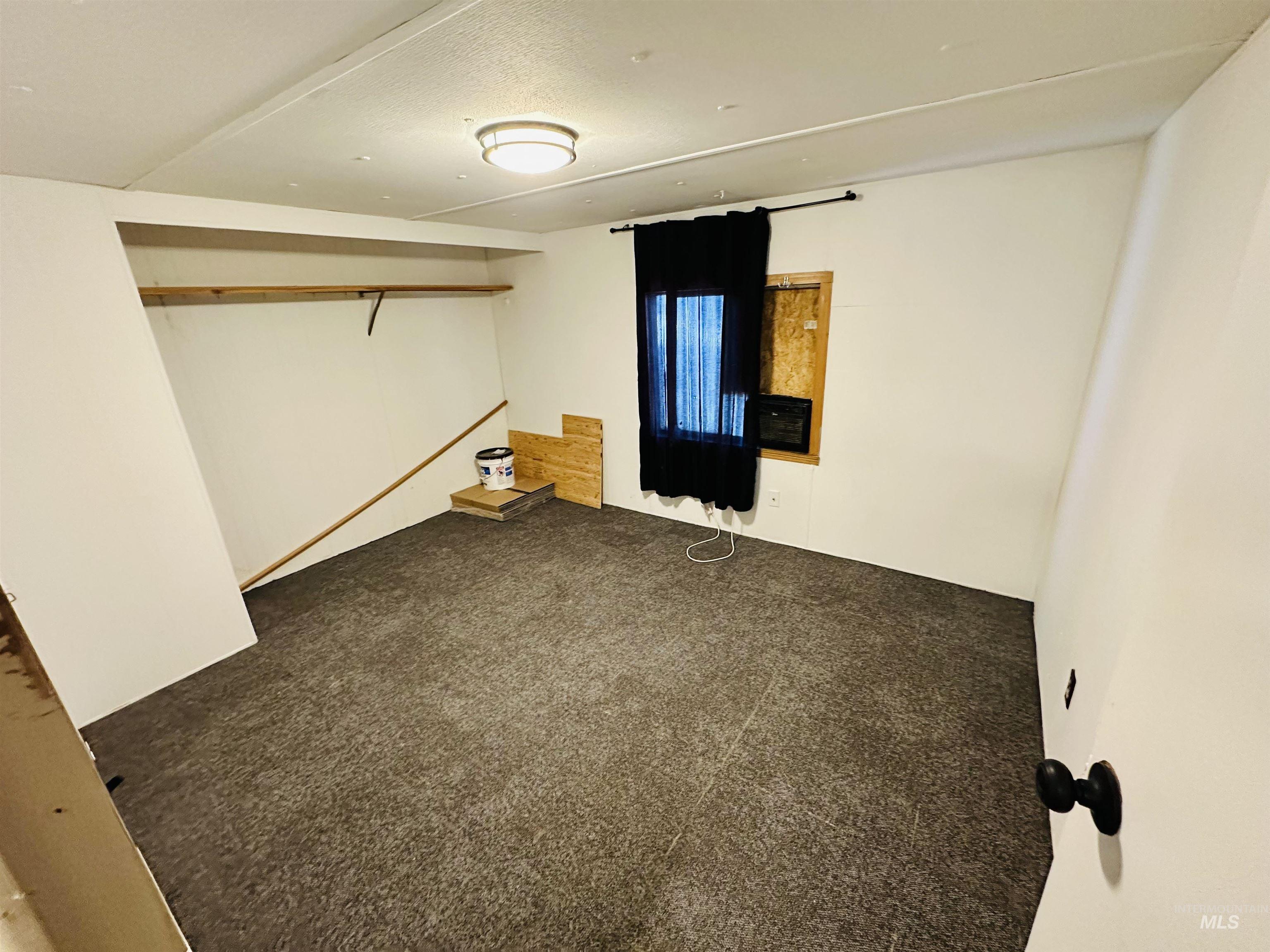 655 Chukar Dr Property Photo 7