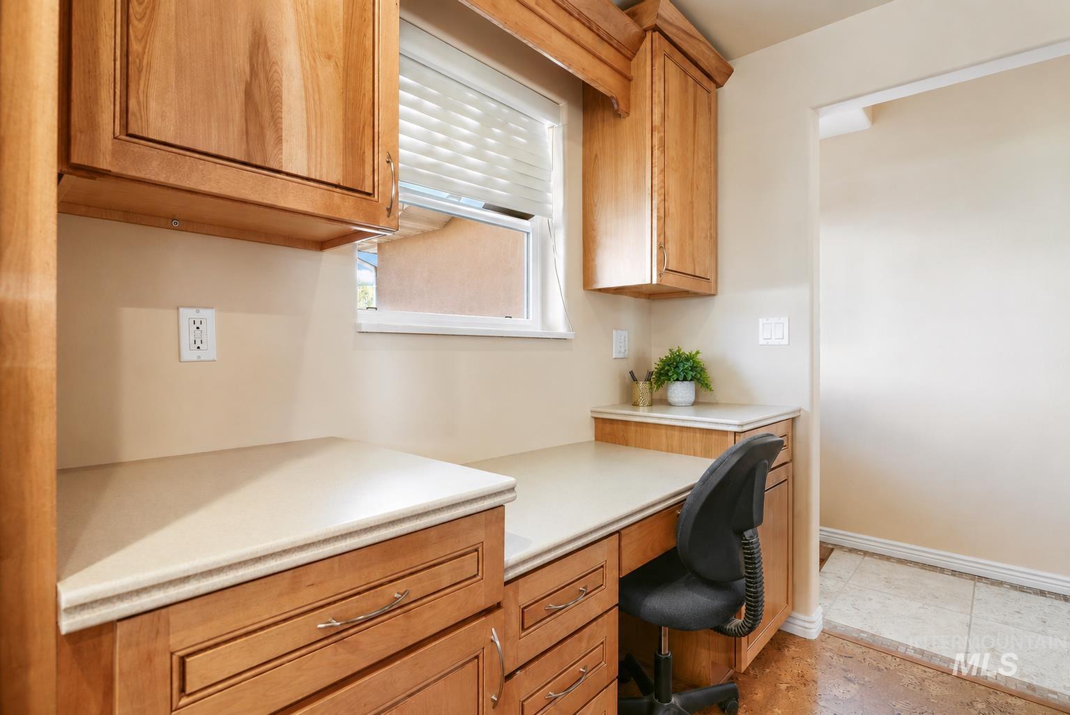 1752 E 4550 N Property Photo 9