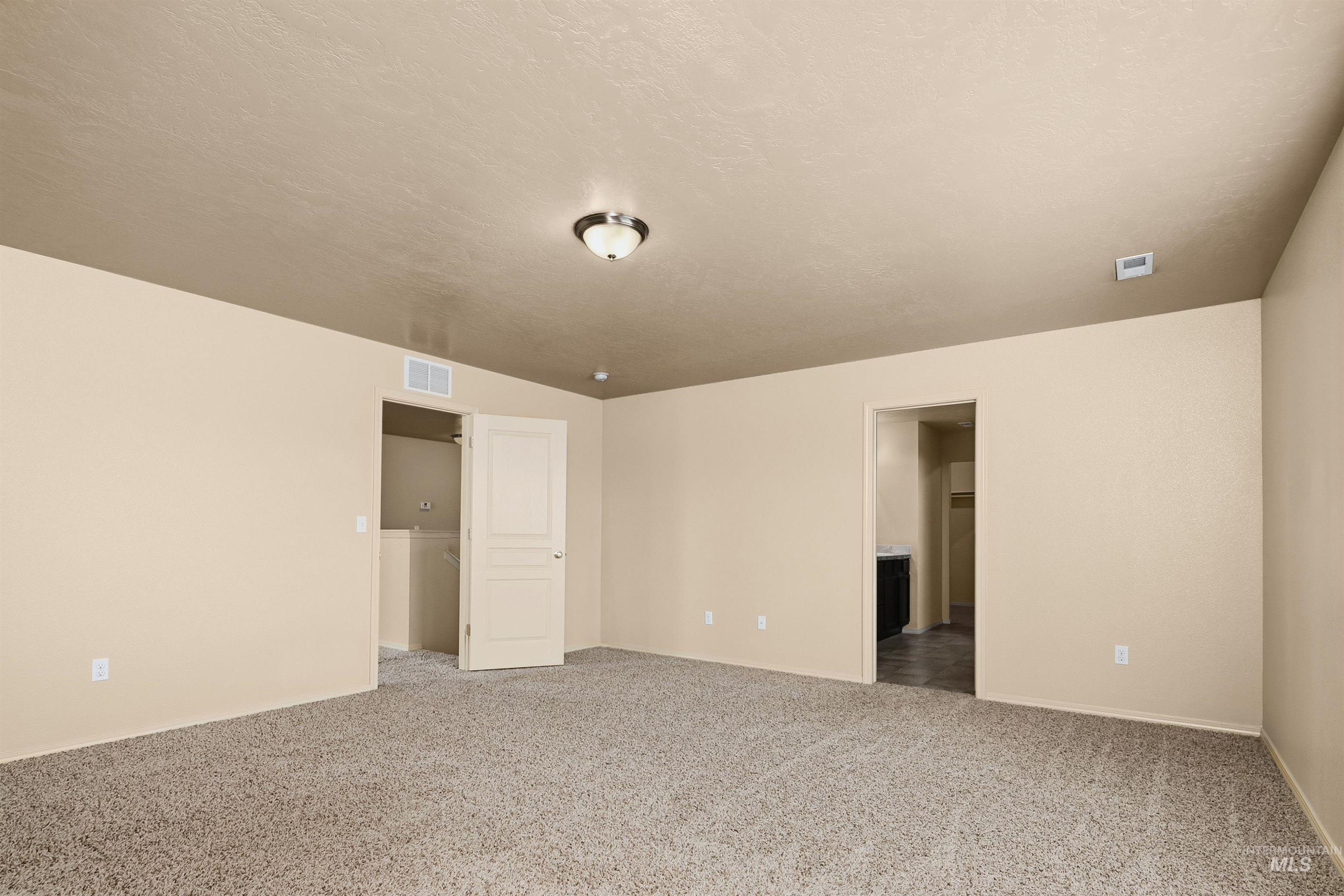 243 W White Sands Dr Property Photo 25