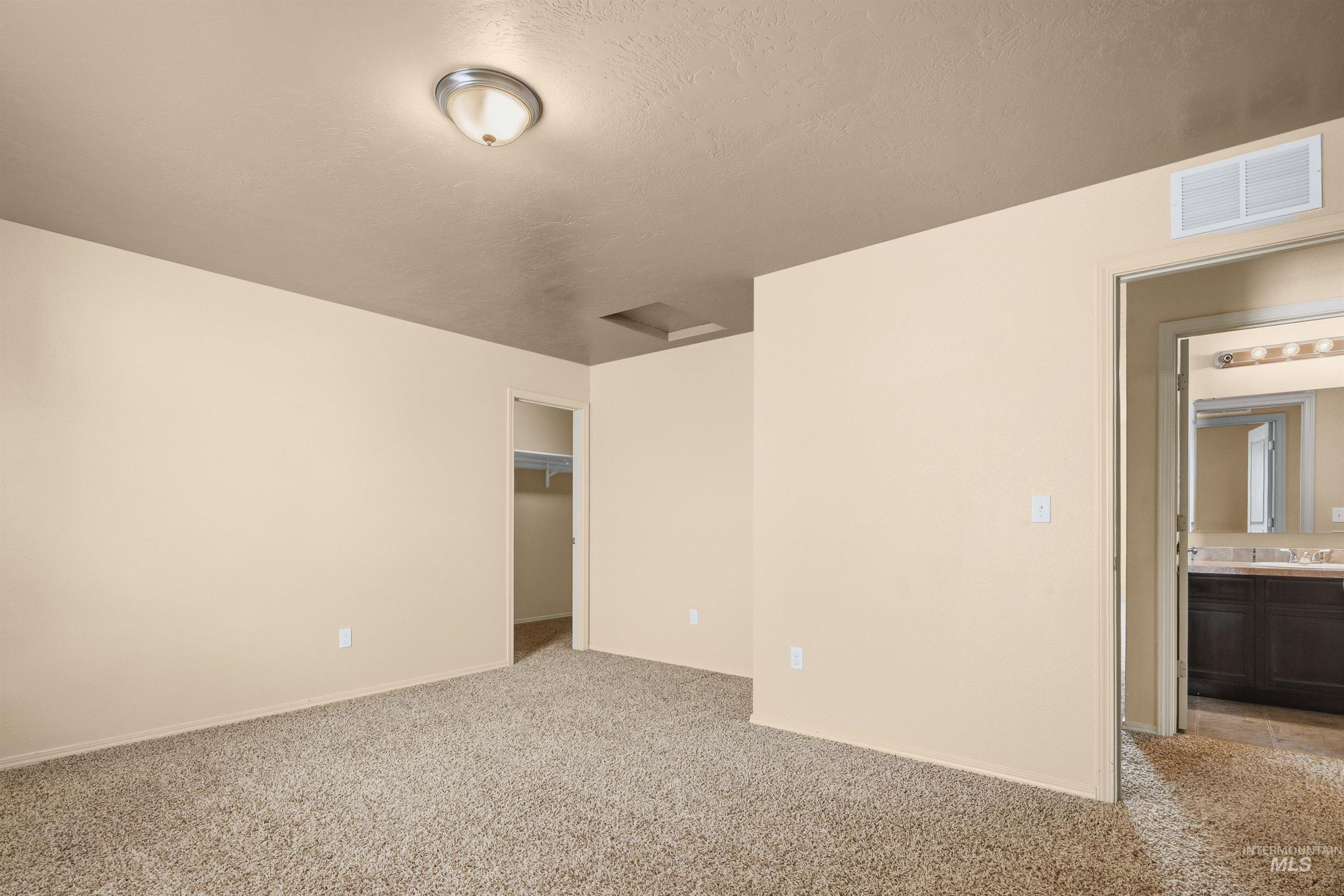 243 W White Sands Dr Property Photo 31