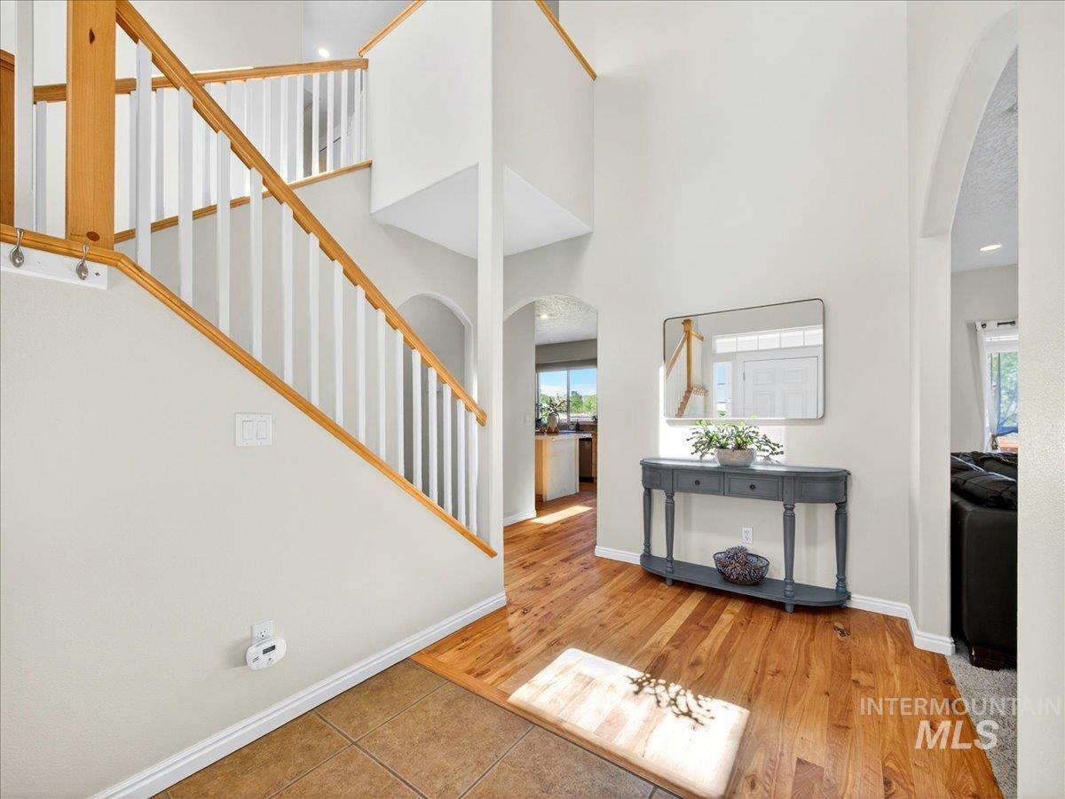2220 Ua Ave Property Photo 8