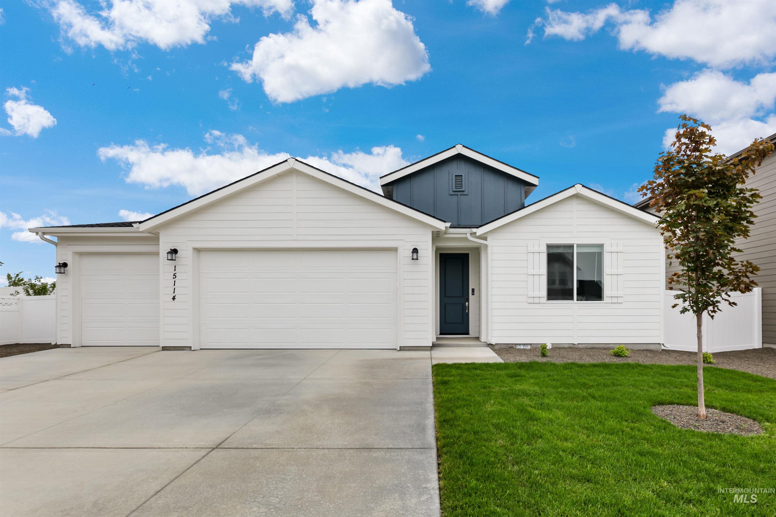 15114 Lenticular Ave Property Photo 1