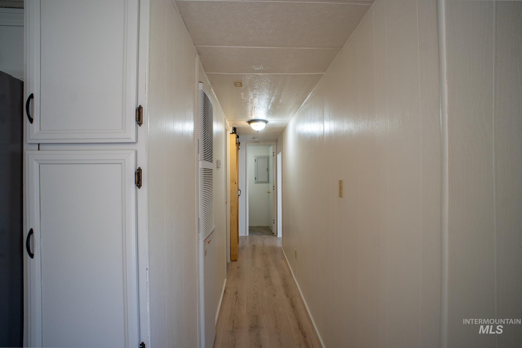 3037 N Kimball St Property Photo 10