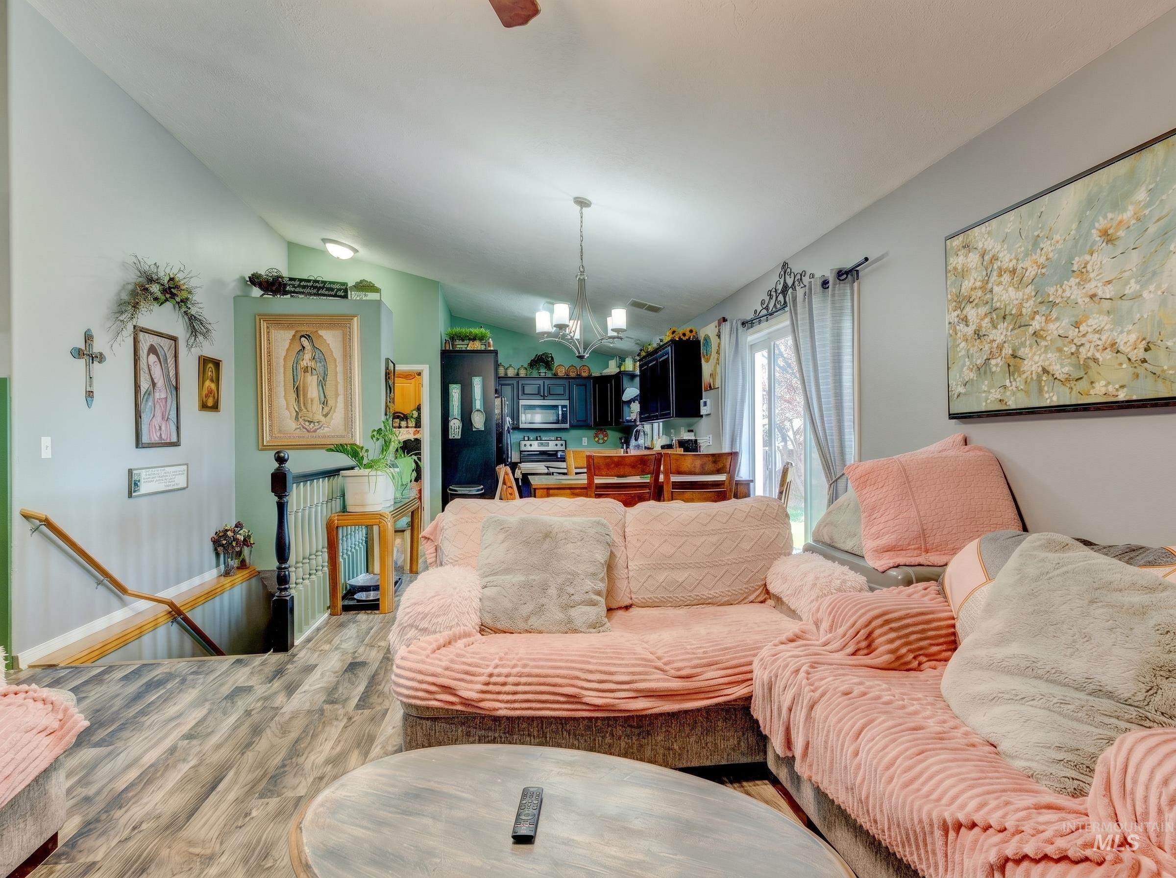 3885 Deer Meadow Property Photo 13