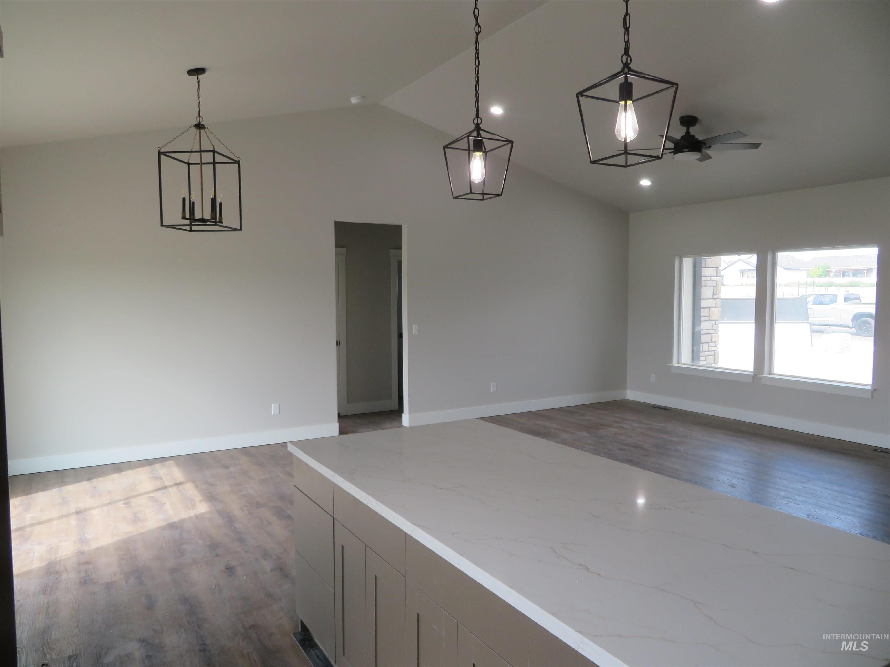 1401 Leslie Drive Property Photo 16