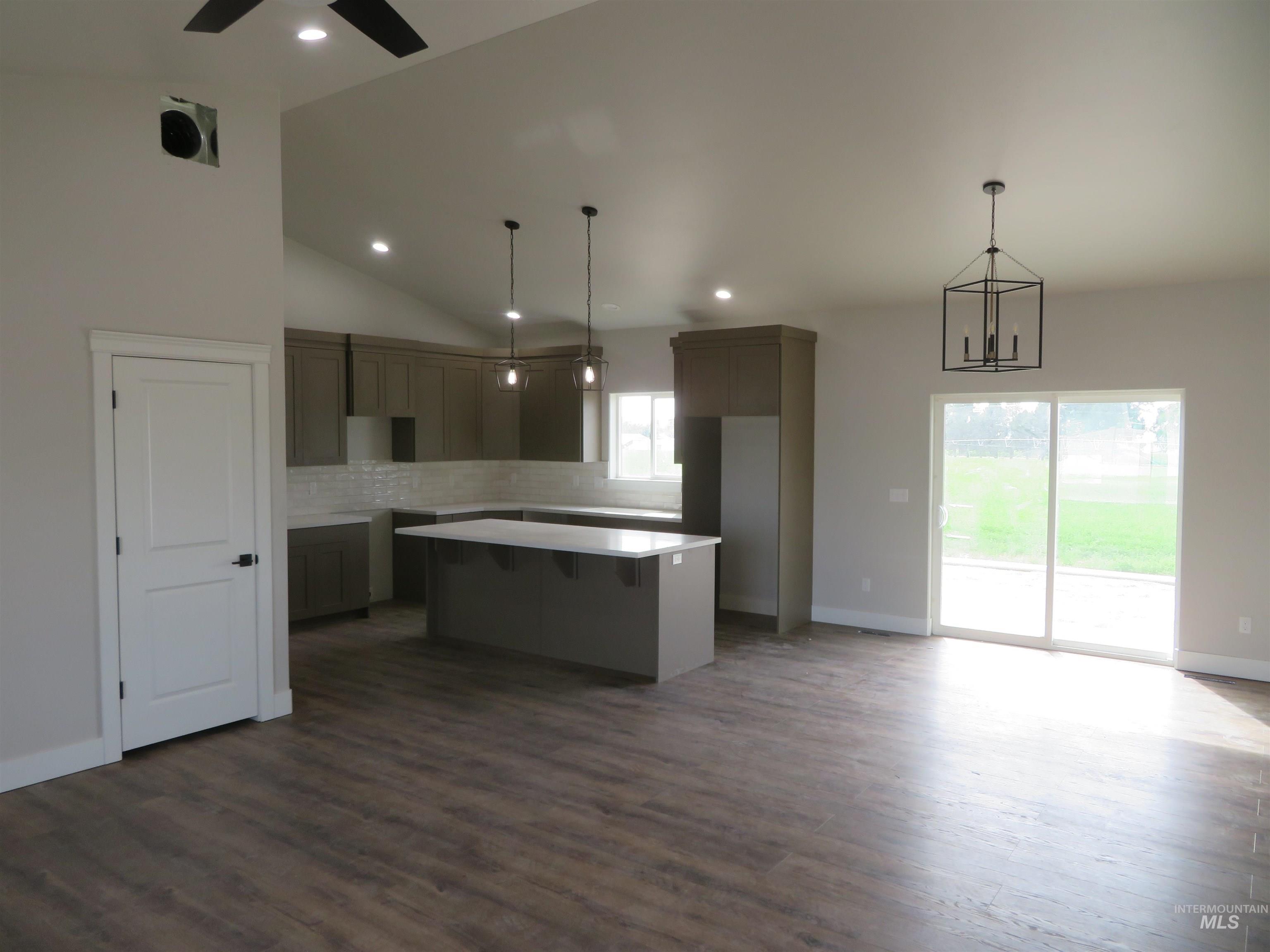 1401 Leslie Drive Property Photo 21