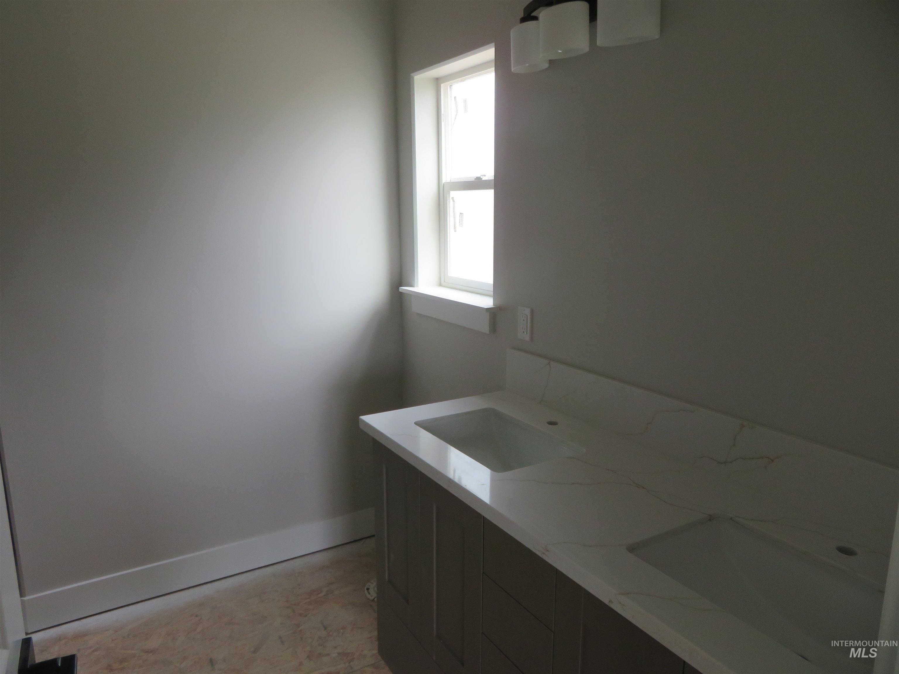 1401 Leslie Drive Property Photo 22