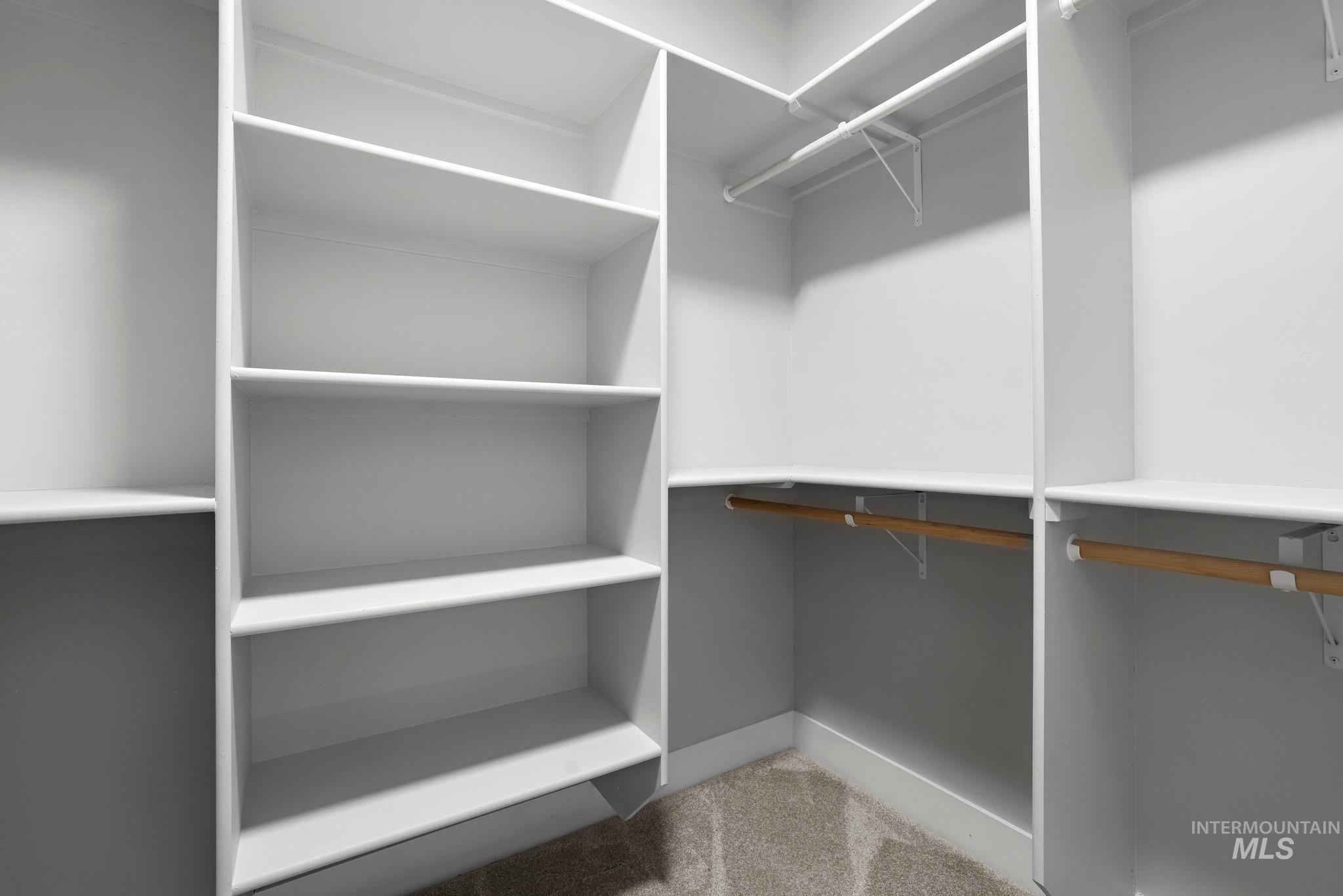 1401 Leslie Drive Property Photo 23