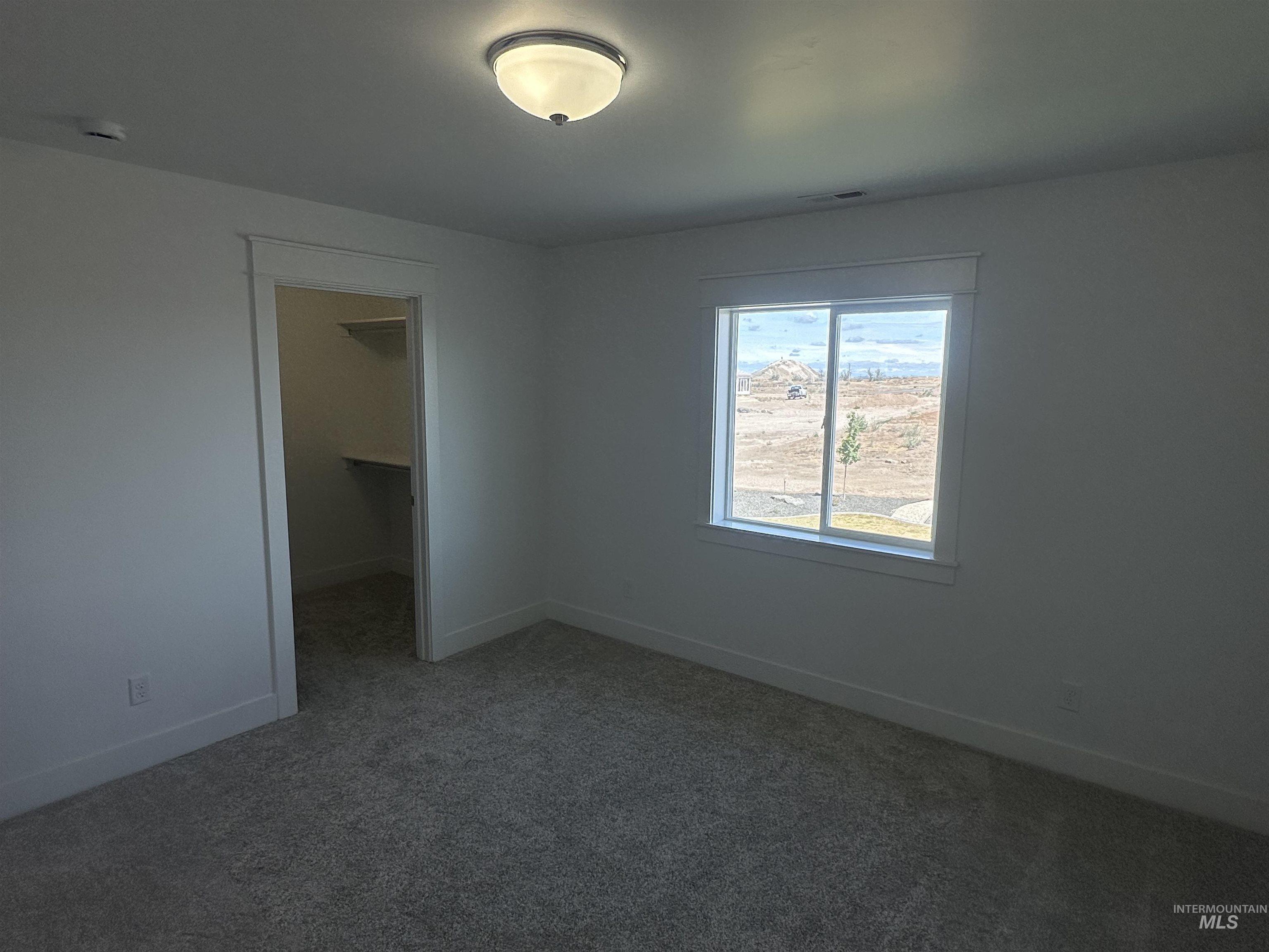 3035 Lake View Ct Property Photo 29