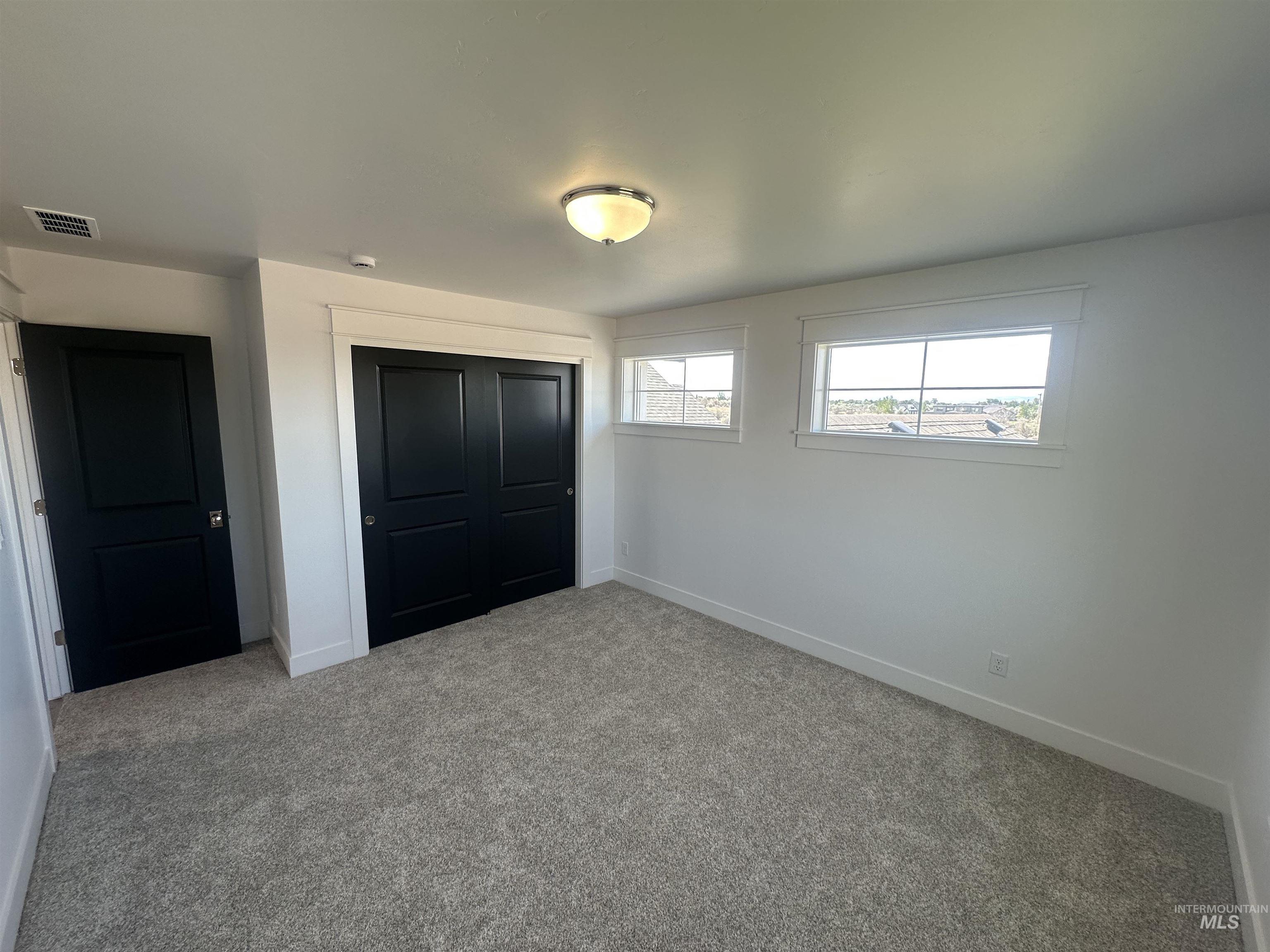 3035 Lake View Ct Property Photo 30