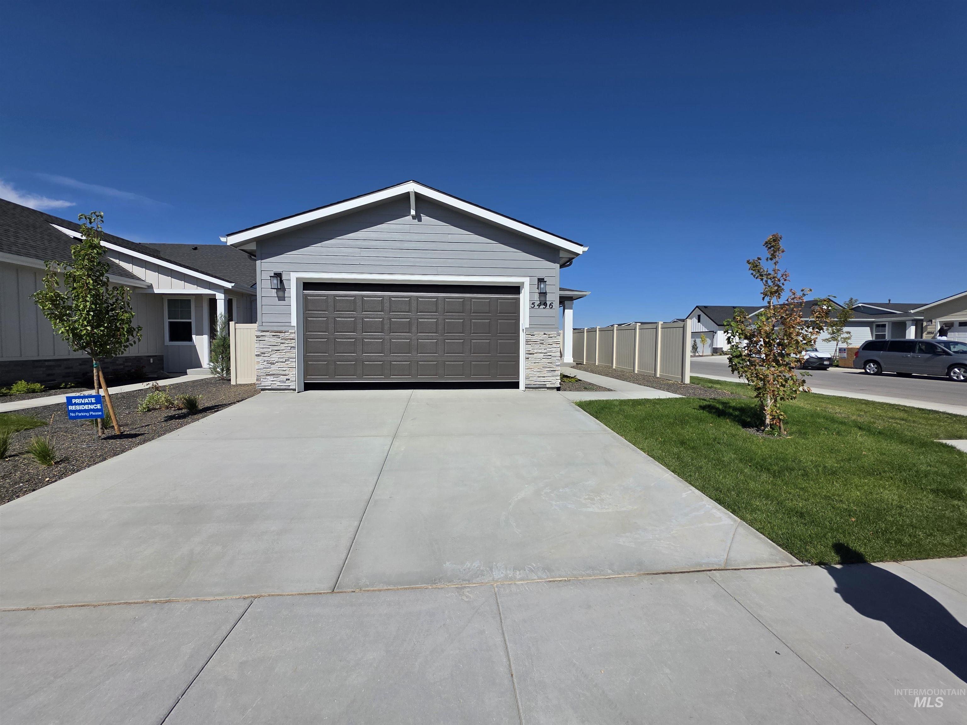 5496 W Larry St. Property Photo 1