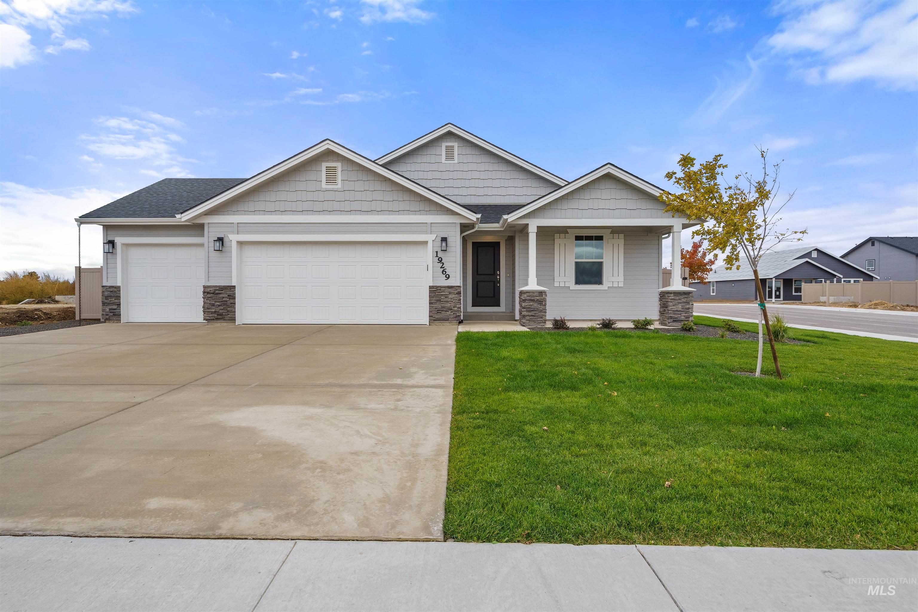 1633 Kinsale St Property Photo 1