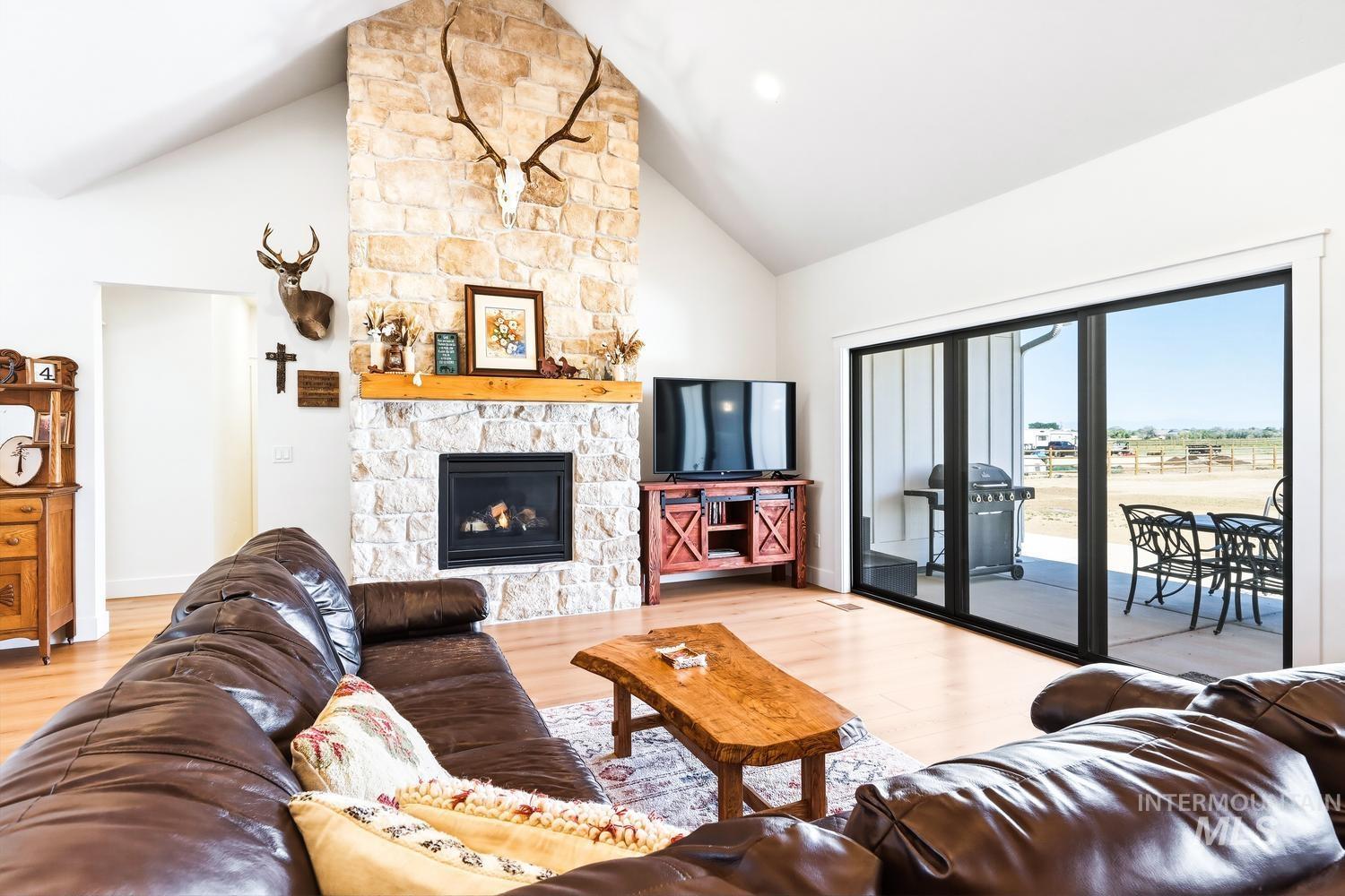 18658 Tranquil Pl Property Photo 6