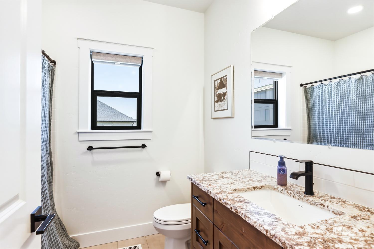 18658 Tranquil Pl Property Photo 30