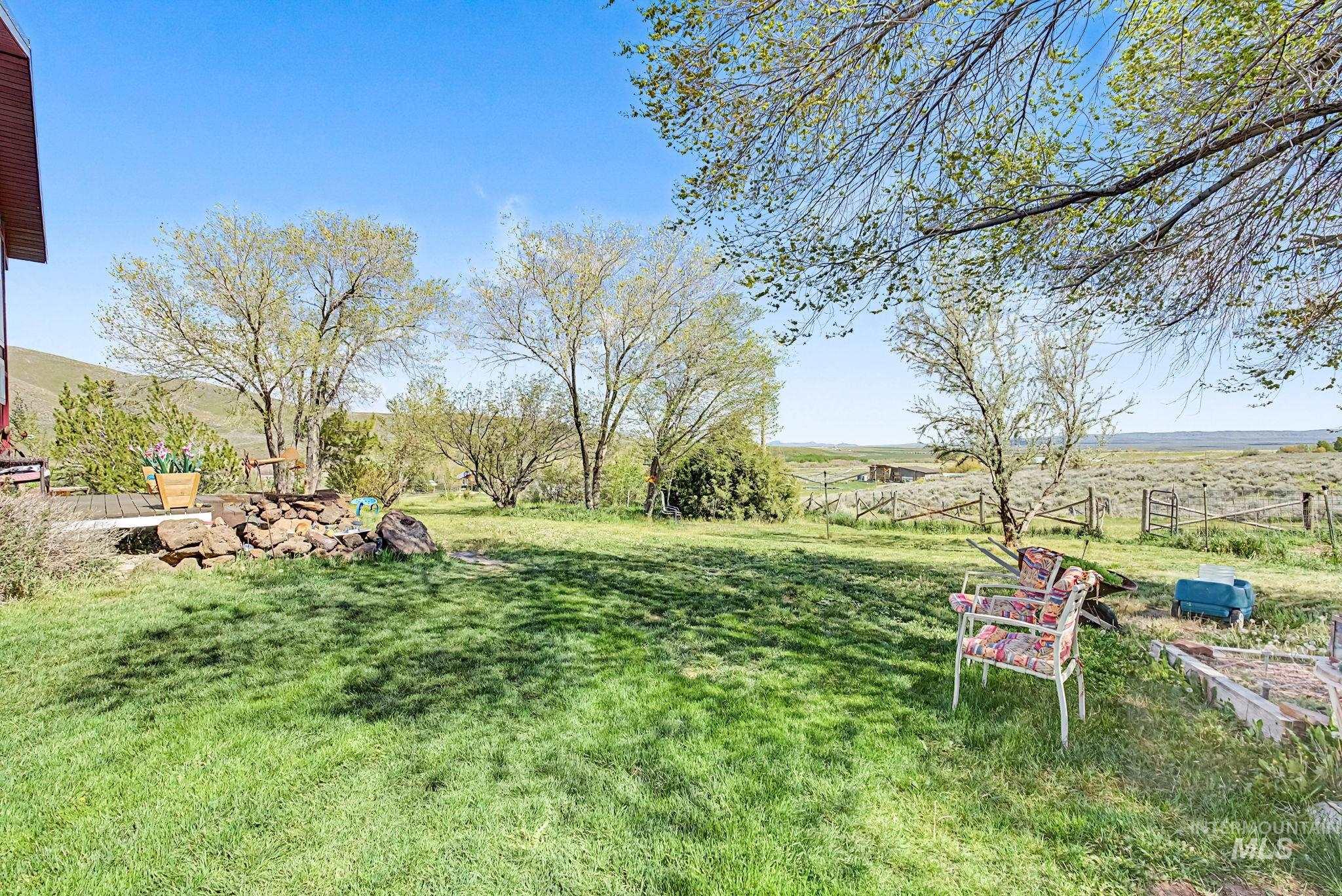 91 Willow Creek Rd Property Photo 30