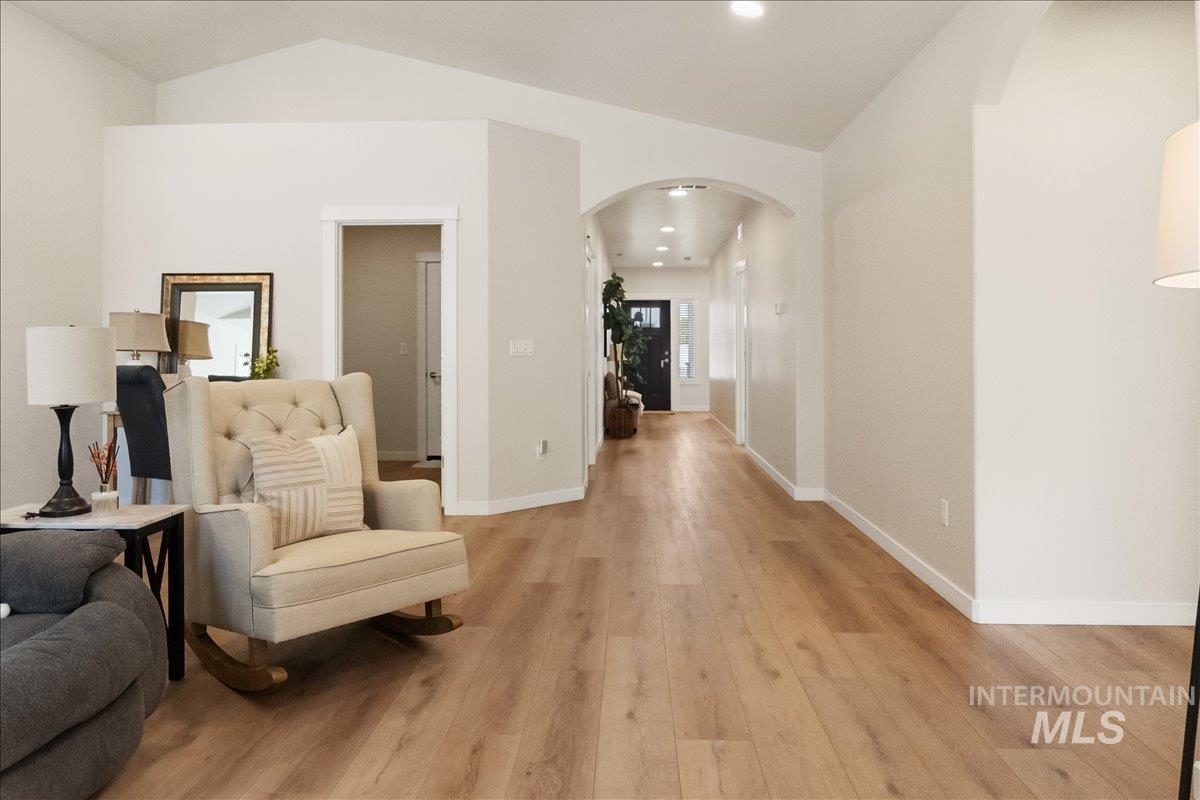 136 Centennial Ct. Property Photo 10