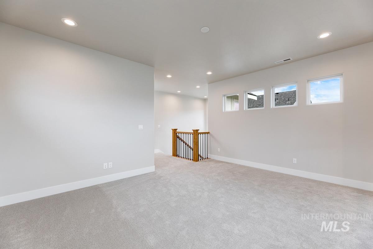 3120 E Renwick St Property Photo 24