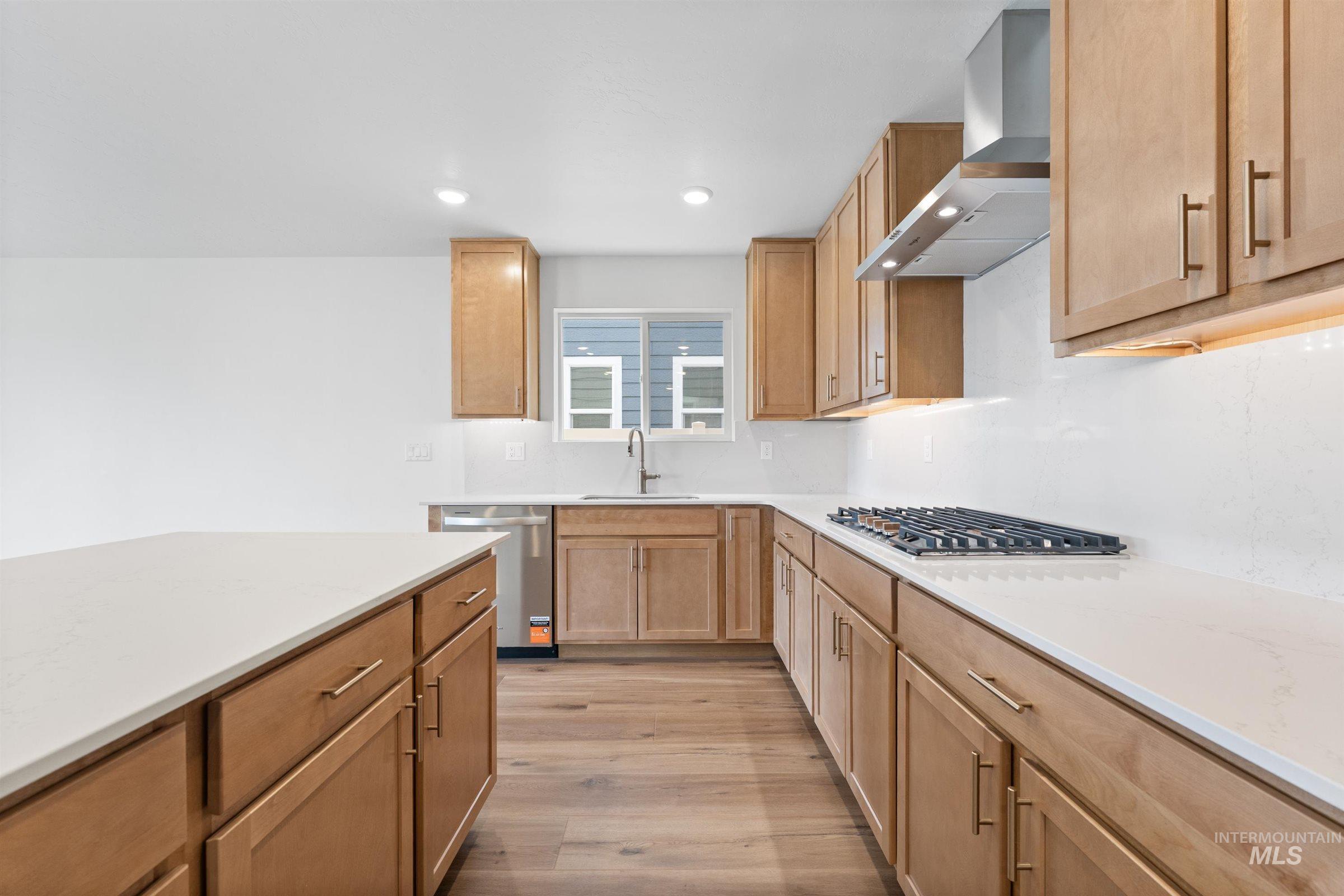 4651 W Newland St Property Photo 12