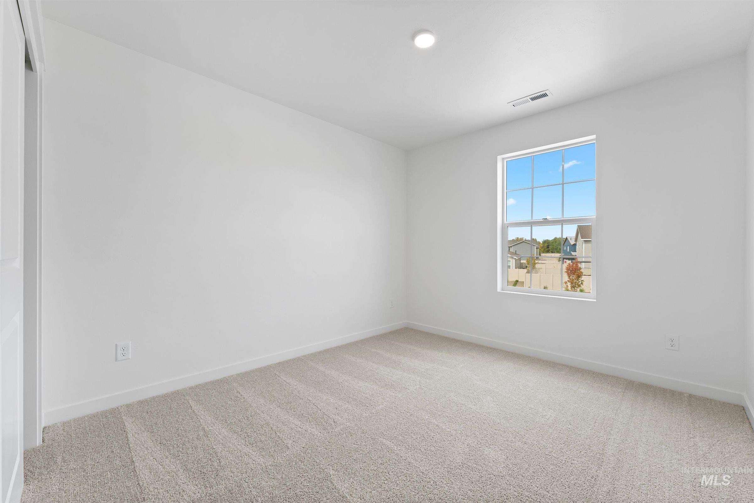 4651 W Newland St Property Photo 25