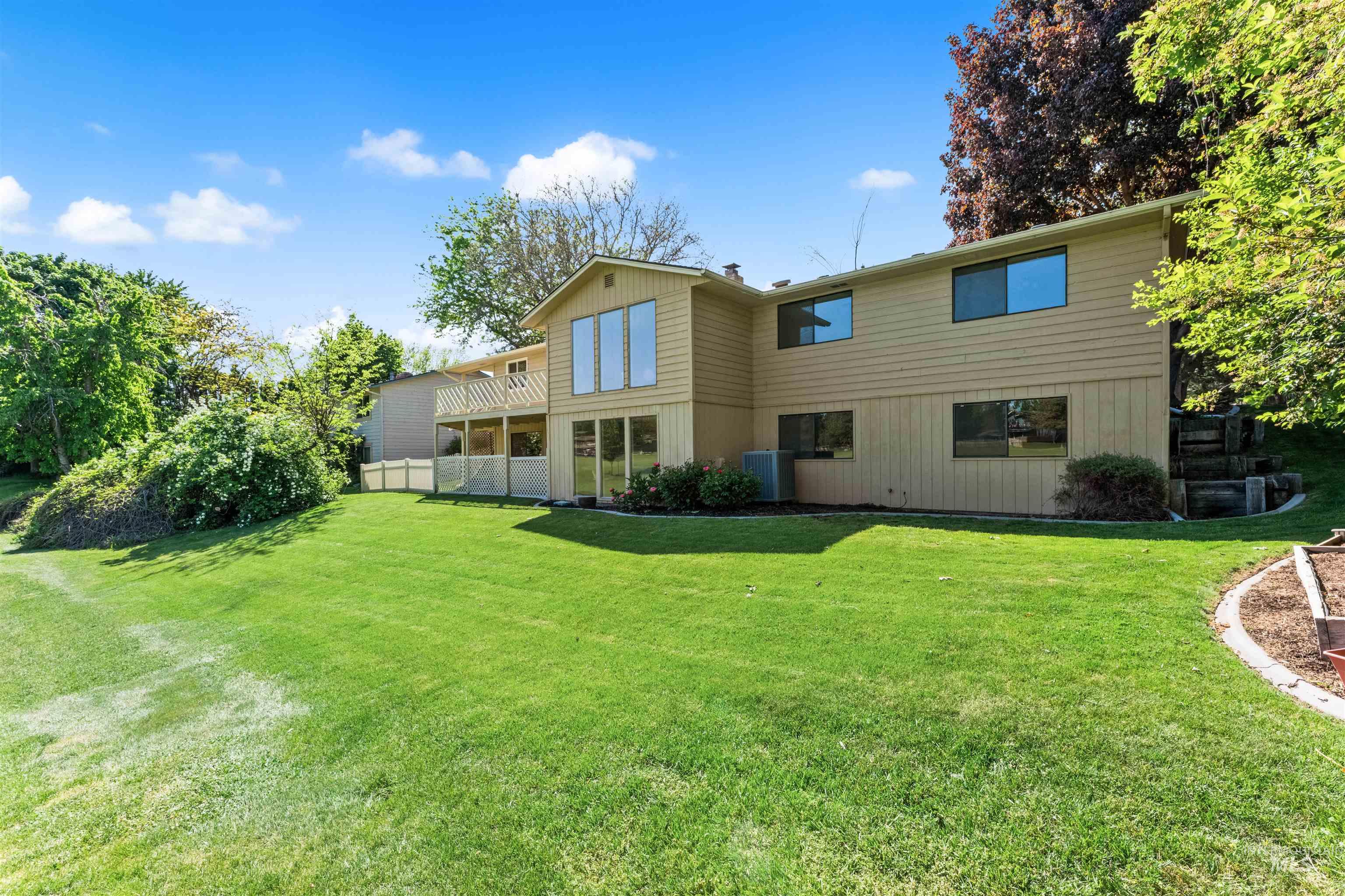 1116 N Eagle Hills Way Property Photo 6