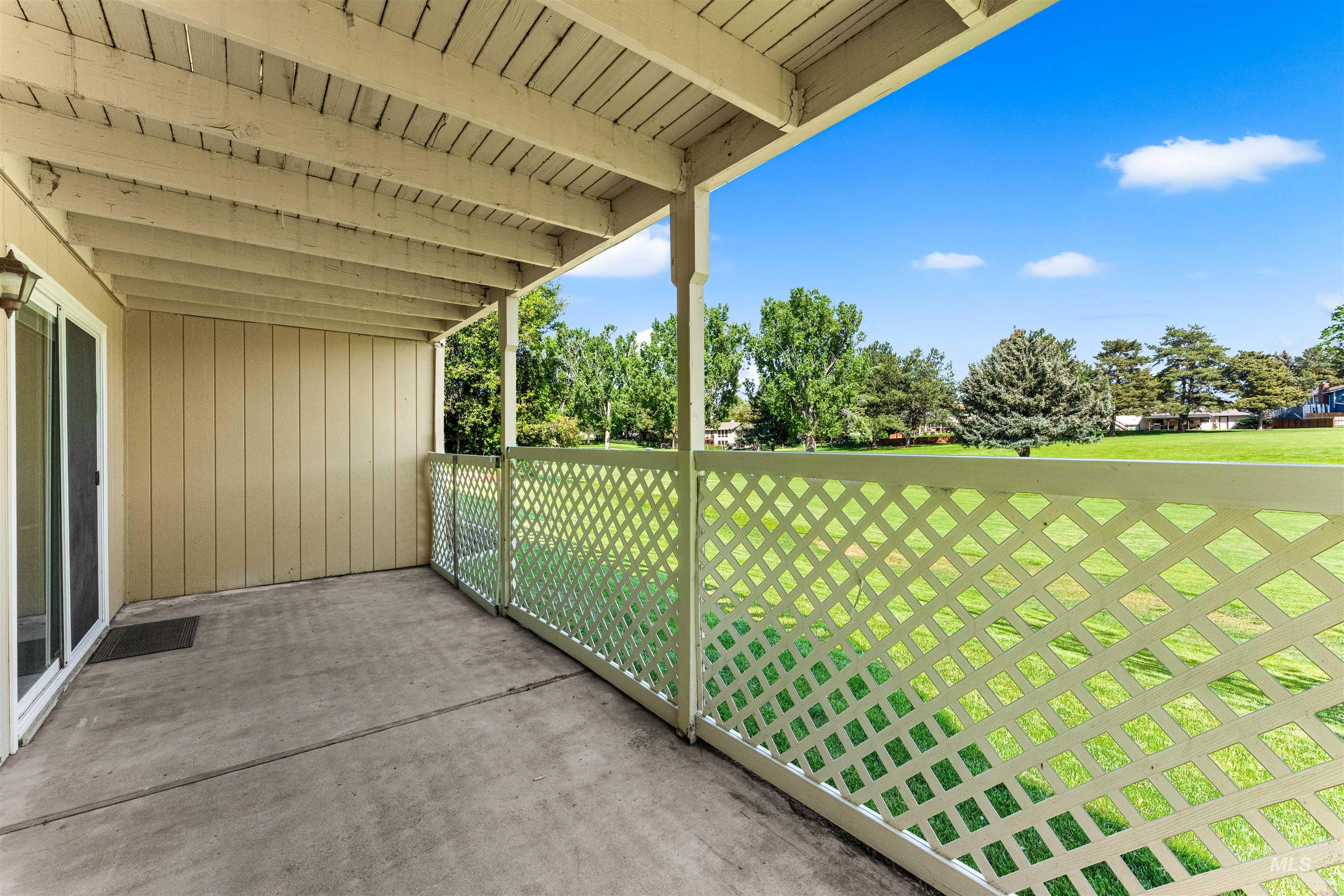 1116 N Eagle Hills Way Property Photo 8