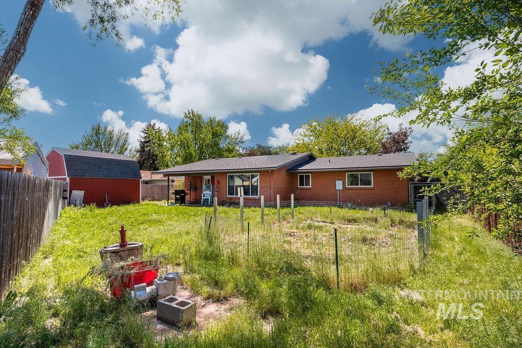 2170 N Fairmeadow Dr Property Photo 35