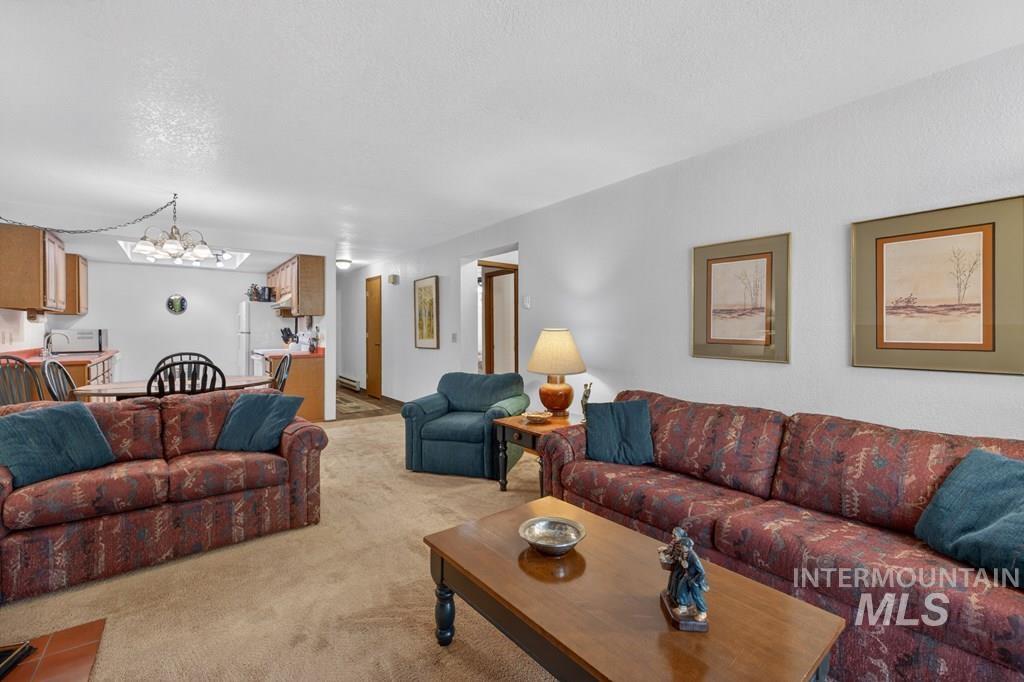 1640 Davis Avenue Property Photo 12