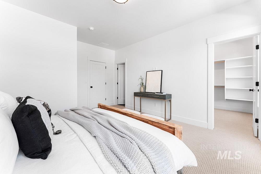 365 E Lombard Ln Property Photo 12