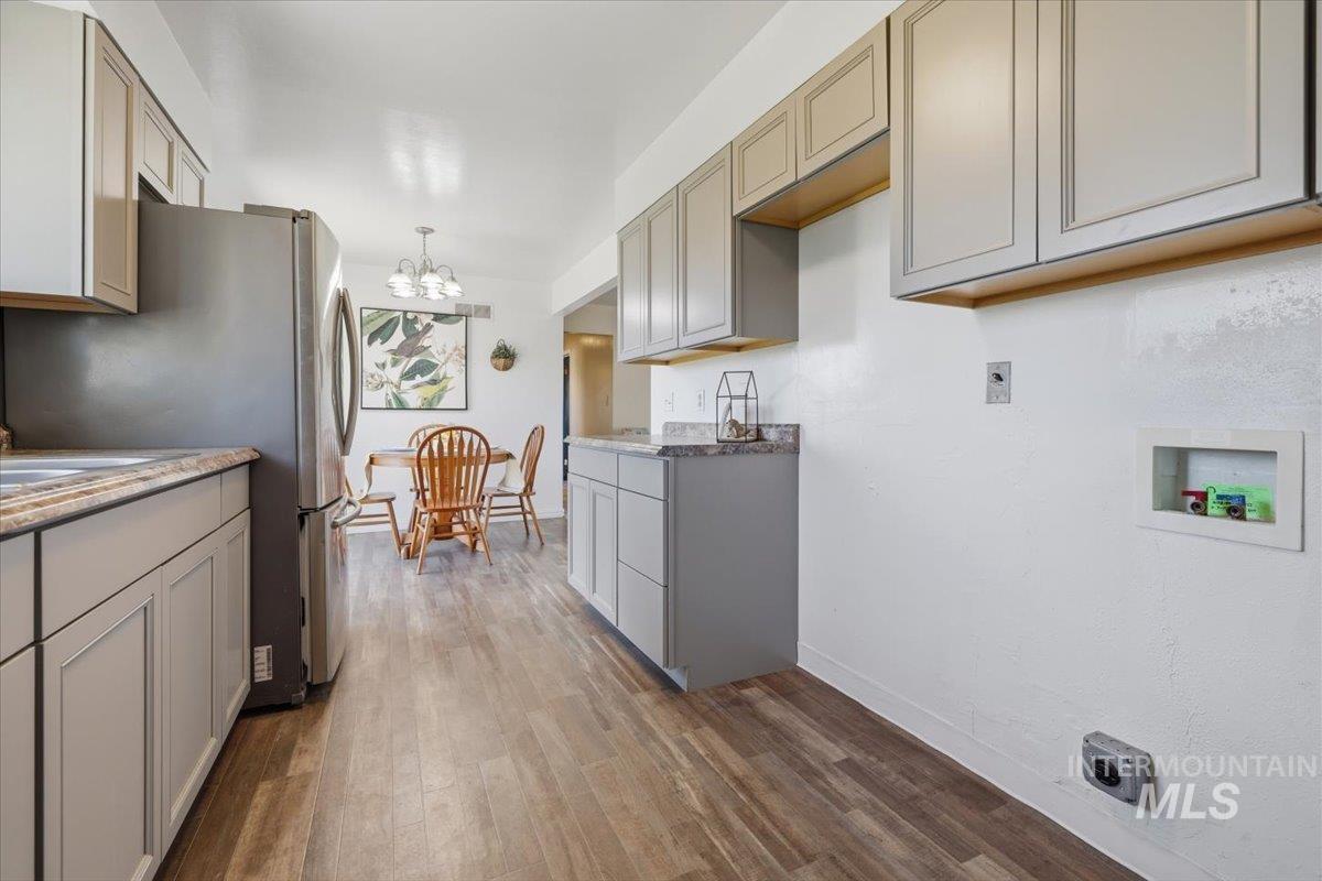 404 Motzko St Property Photo 14