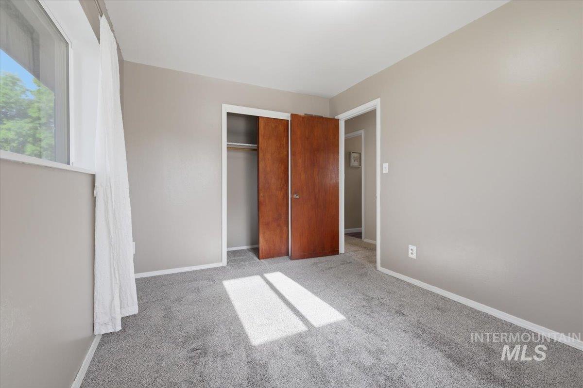 404 Motzko St Property Photo 21