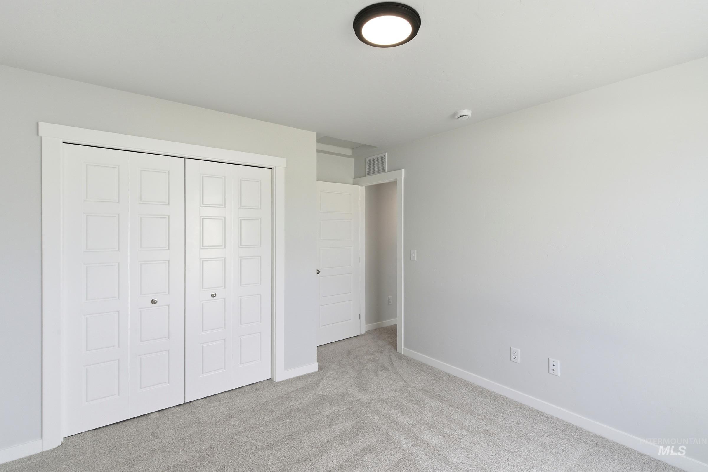 4396 N Alameda Creek Ave Property Photo 23
