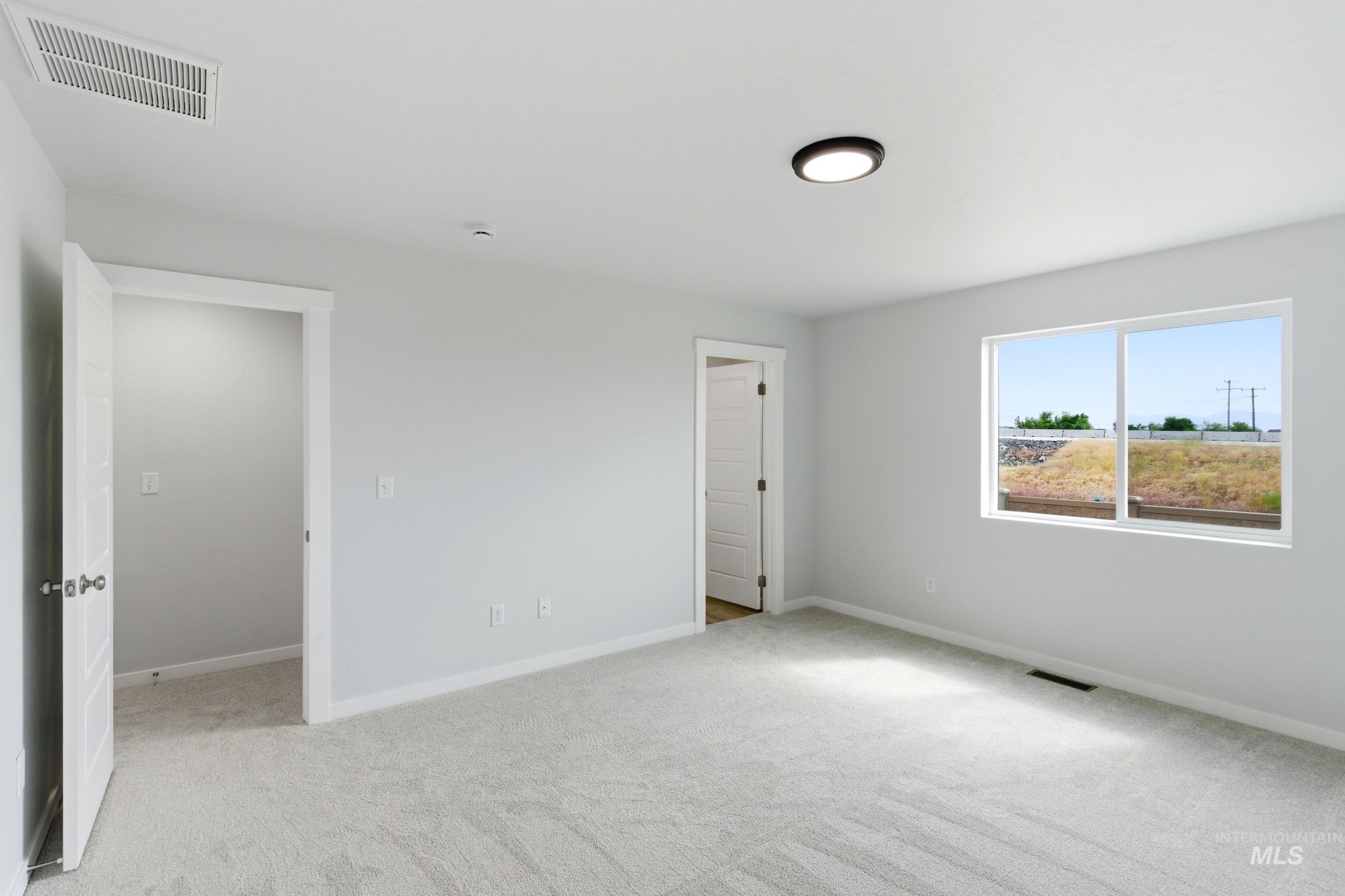 4396 N Alameda Creek Ave Property Photo 25