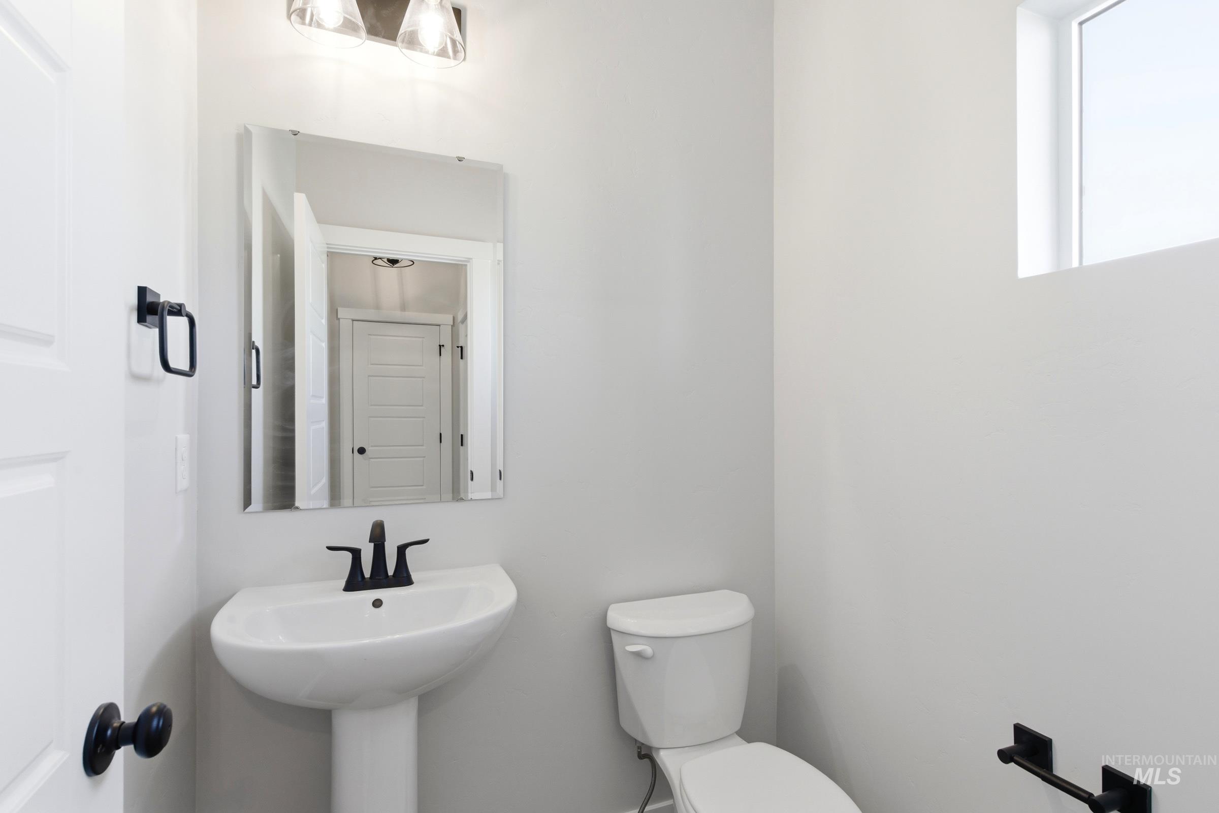 4278 N Camp Creek Ave Property Photo 14