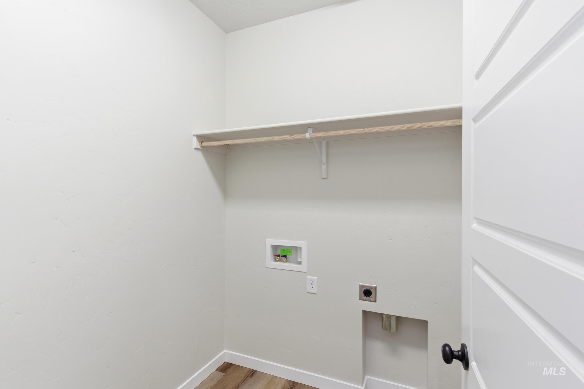 4278 N Camp Creek Ave Property Photo 16