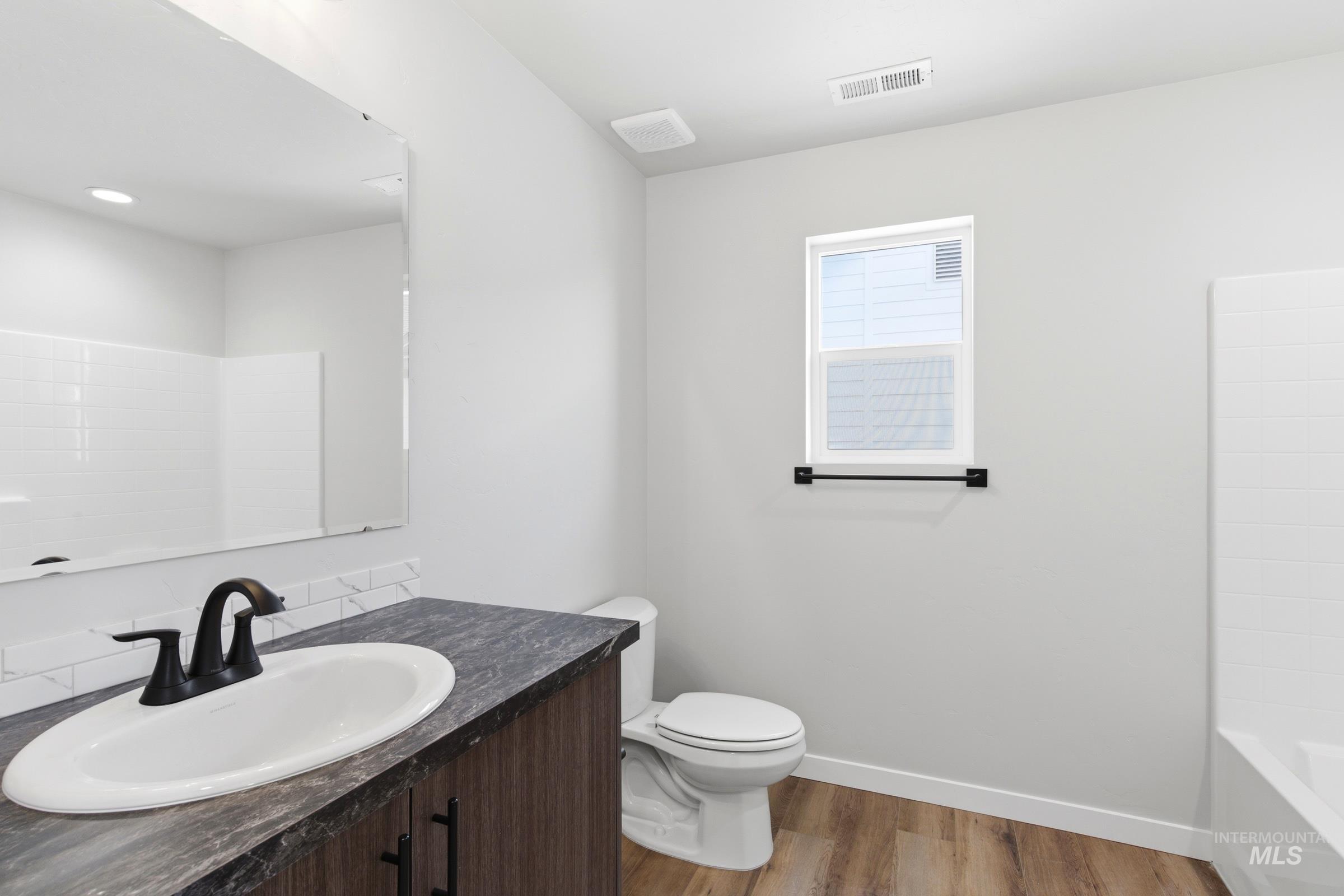 4278 N Camp Creek Ave Property Photo 21