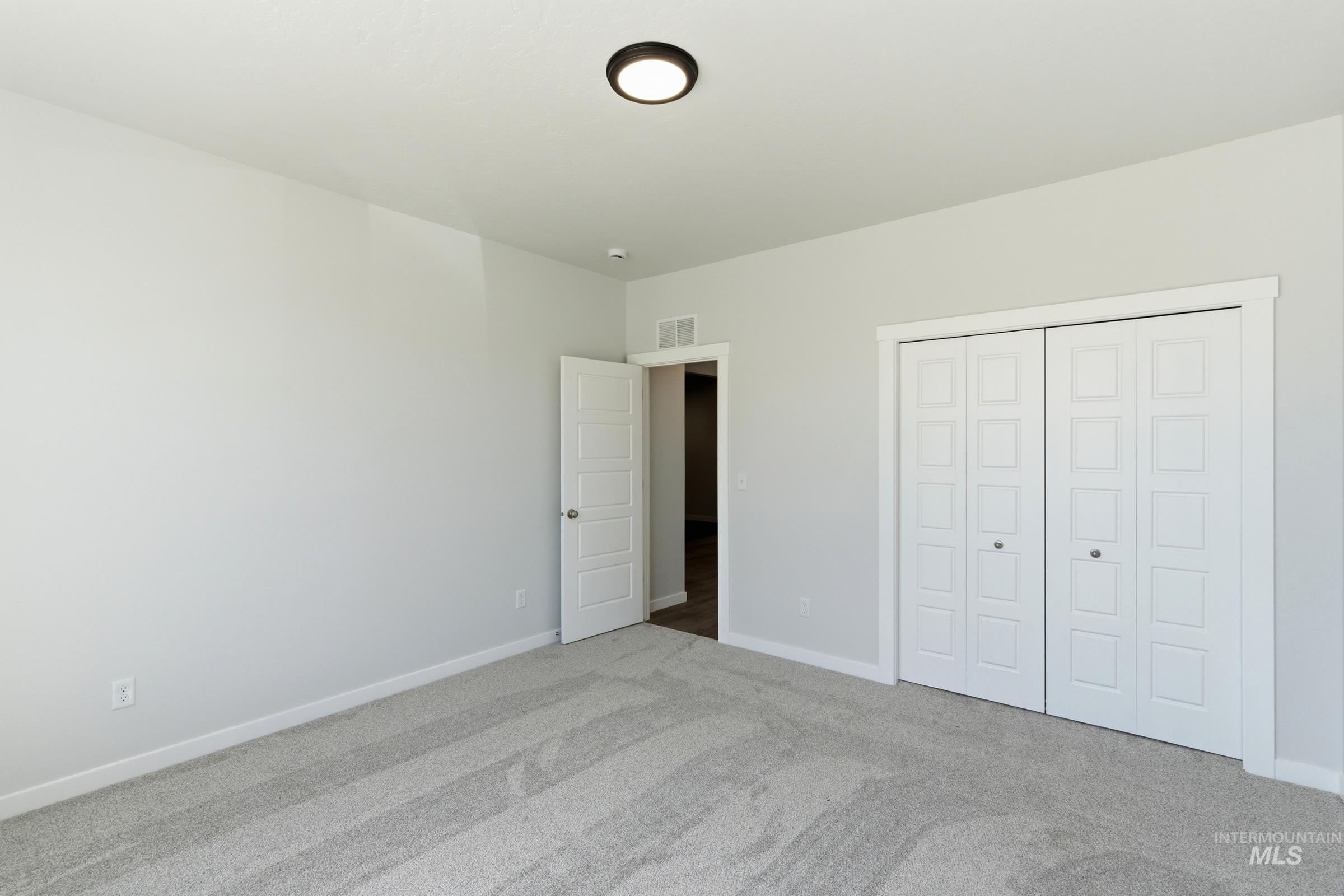 8296 E Presley Ct Property Photo 15