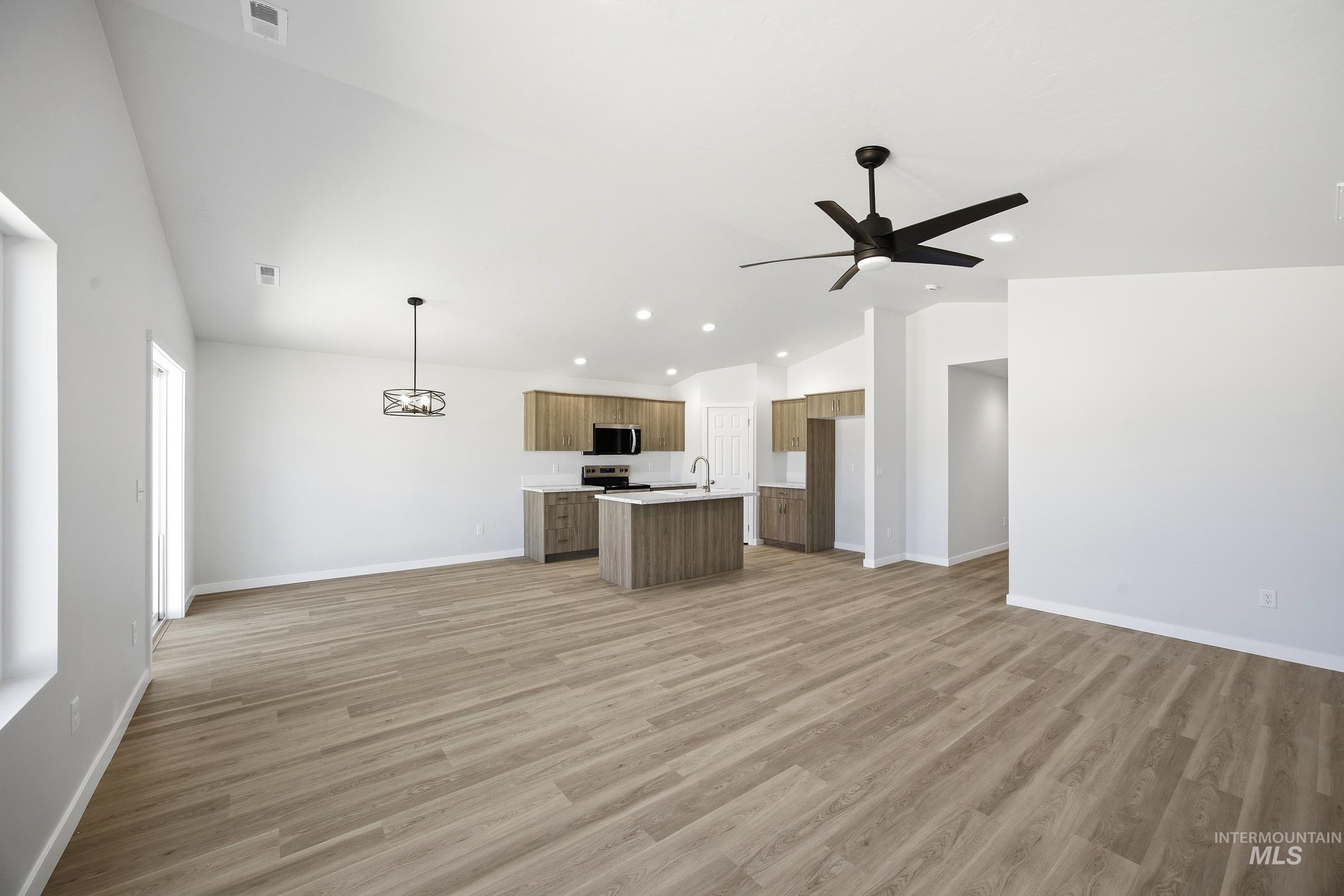7128 E Marble Springs Dr Property Photo 9