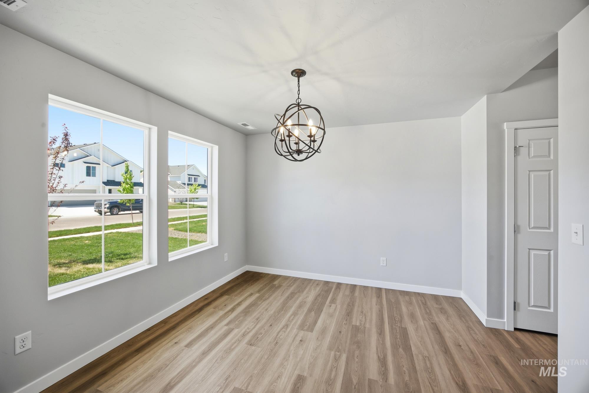 7116 E Marble Springs Dr Property Photo 8