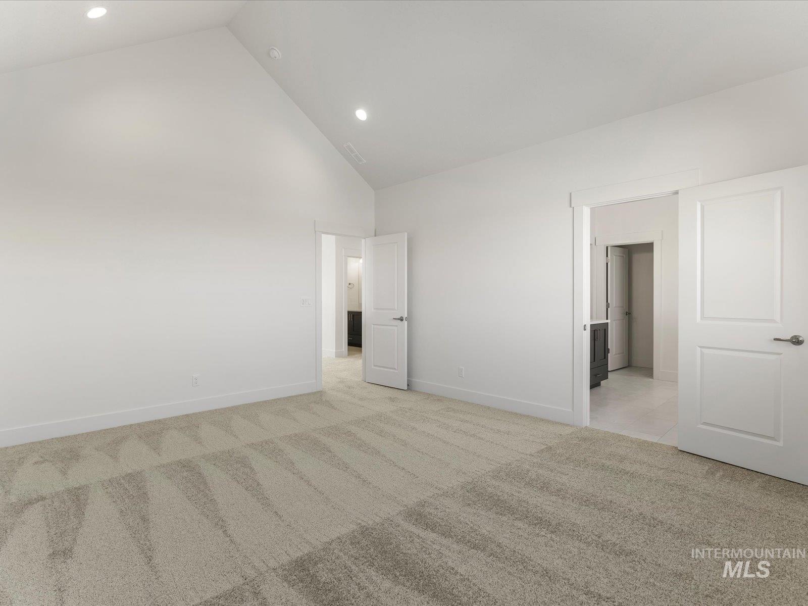 375 S Bumper Way Property Photo 24