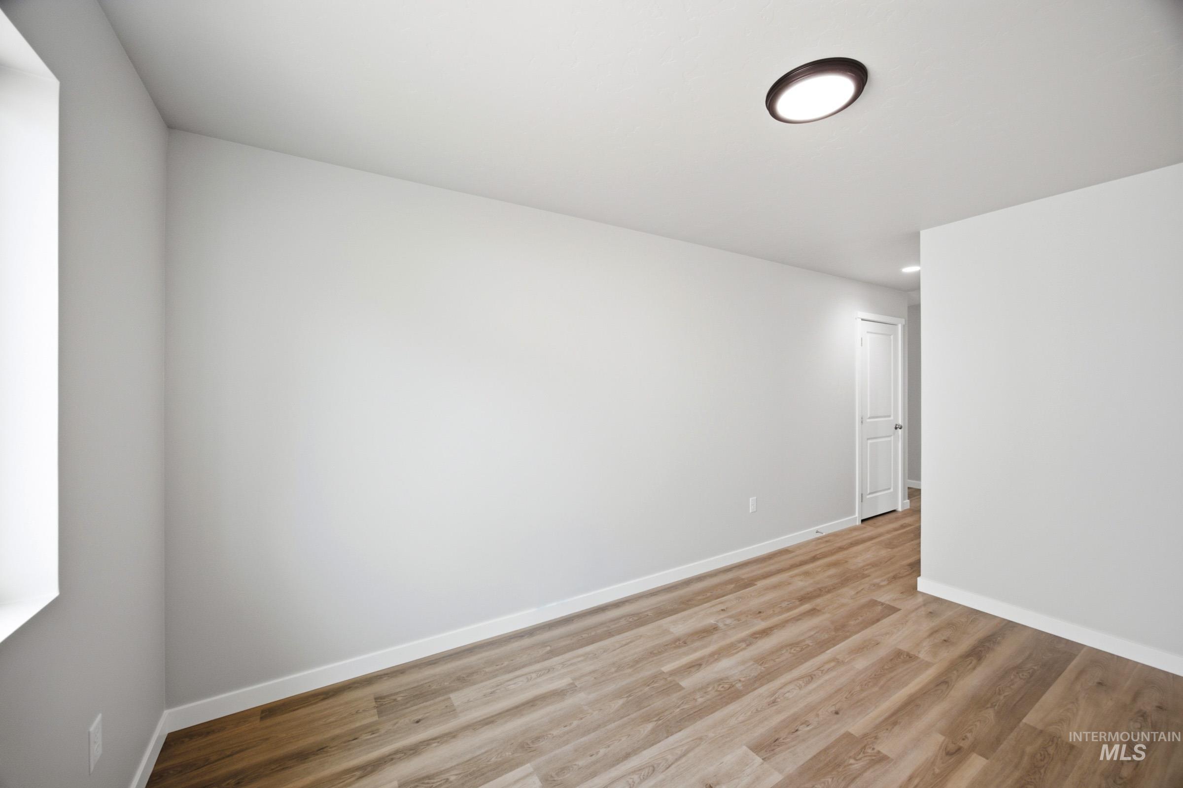 4319 Dayton St Property Photo 11