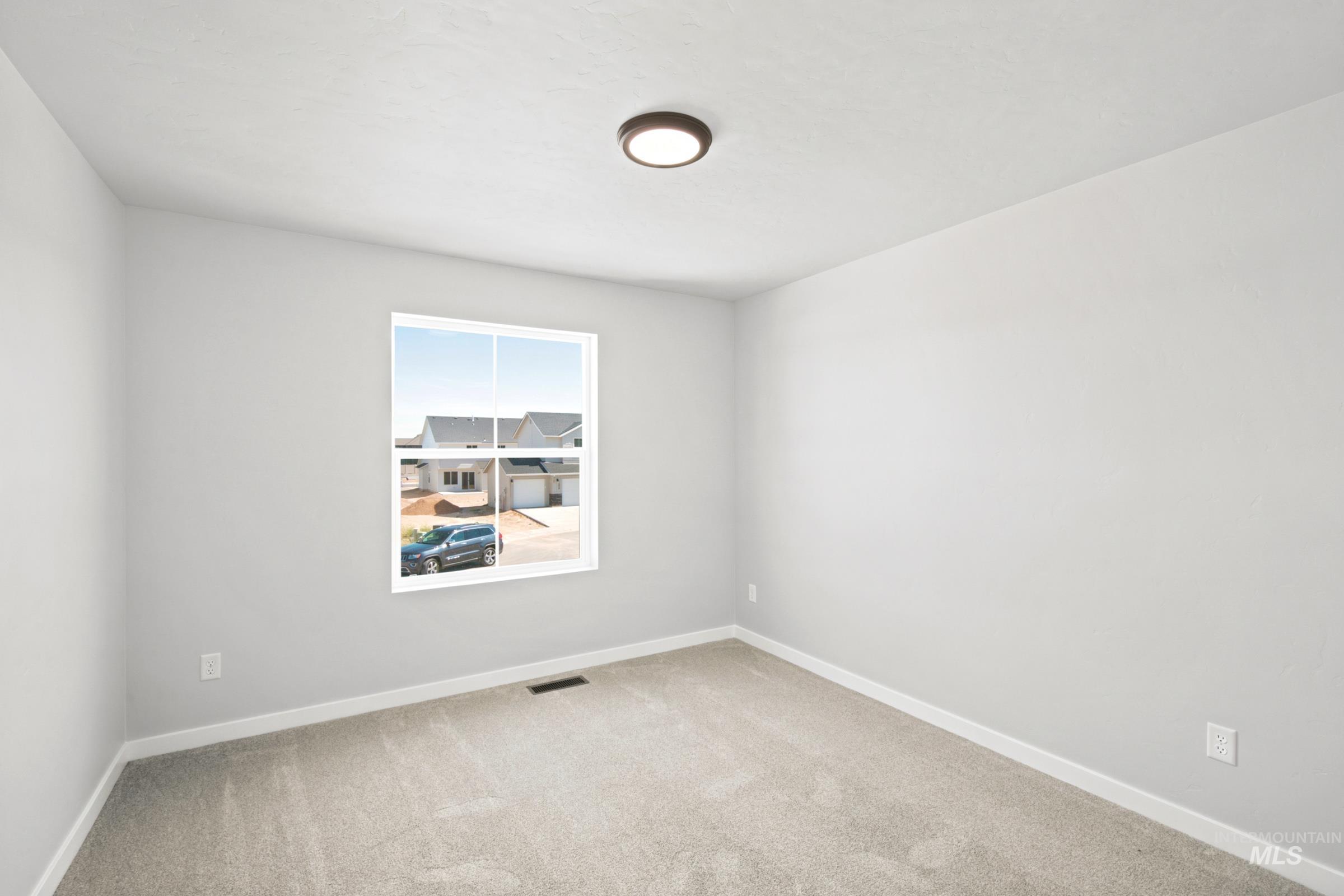 2471 W Clegane Ct Property Photo 28