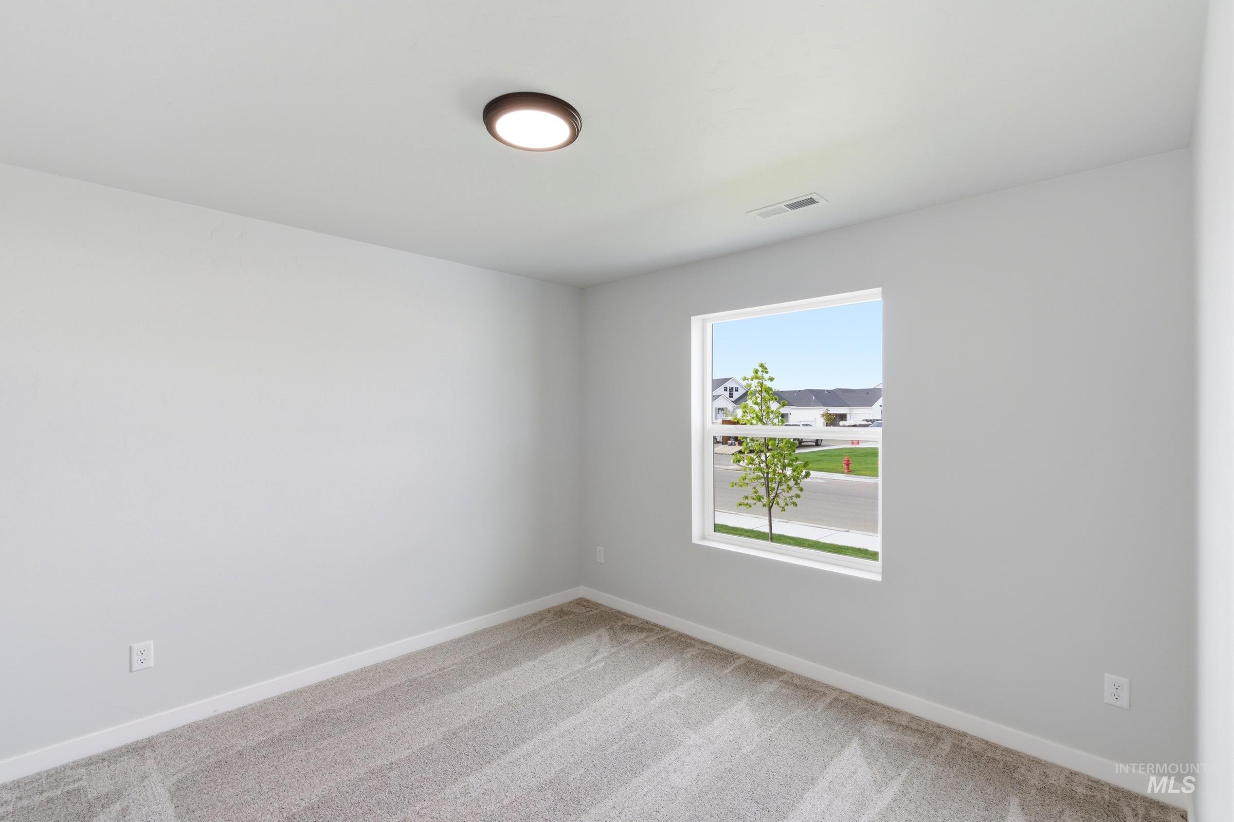 16558 Dunning Way Property Photo 12