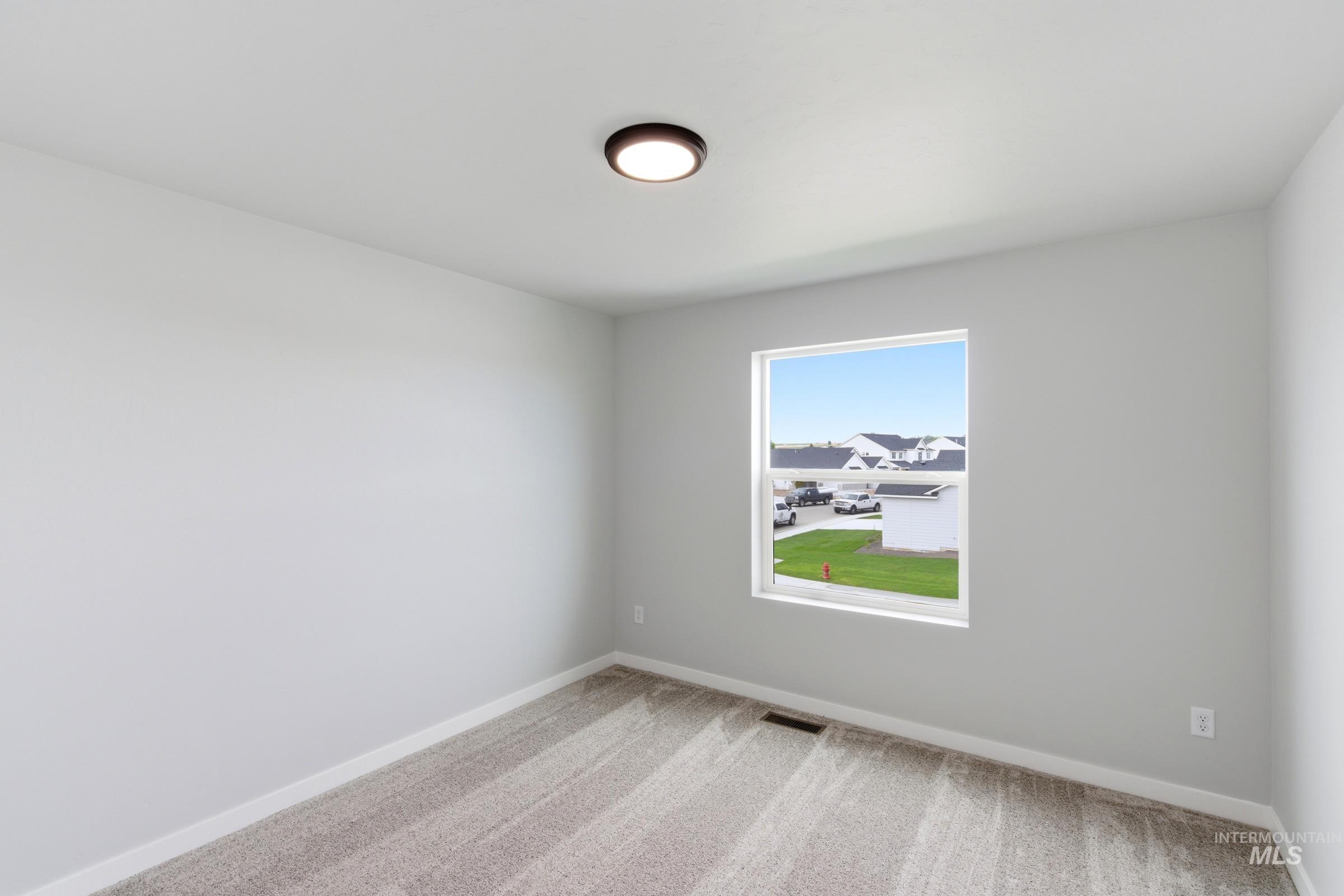 16558 Dunning Way Property Photo 20